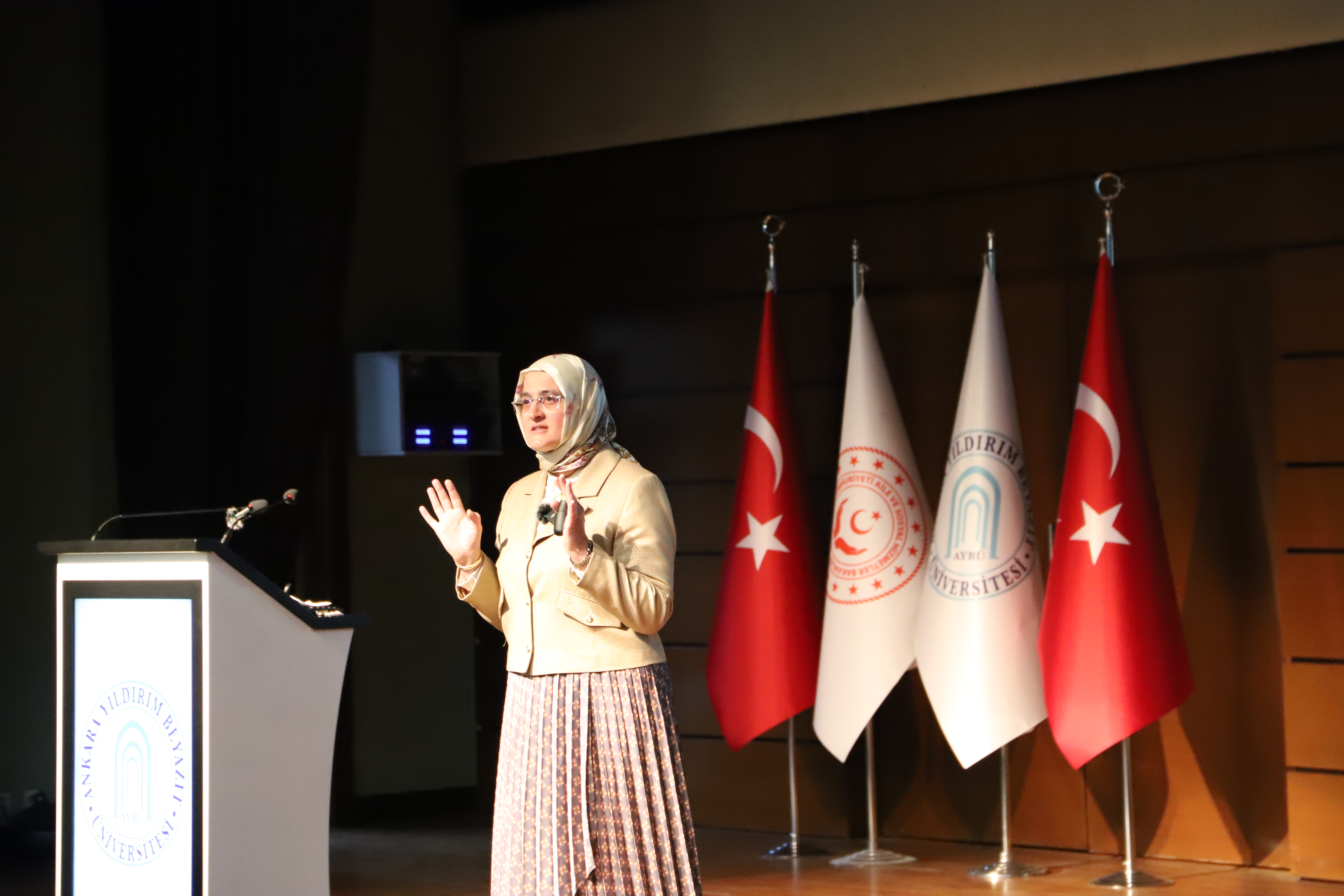 “Üniversiteden Kariyere: Mezun Olmadan Hazırlanmak” Eğitiminden Bir Fotoğraf 
