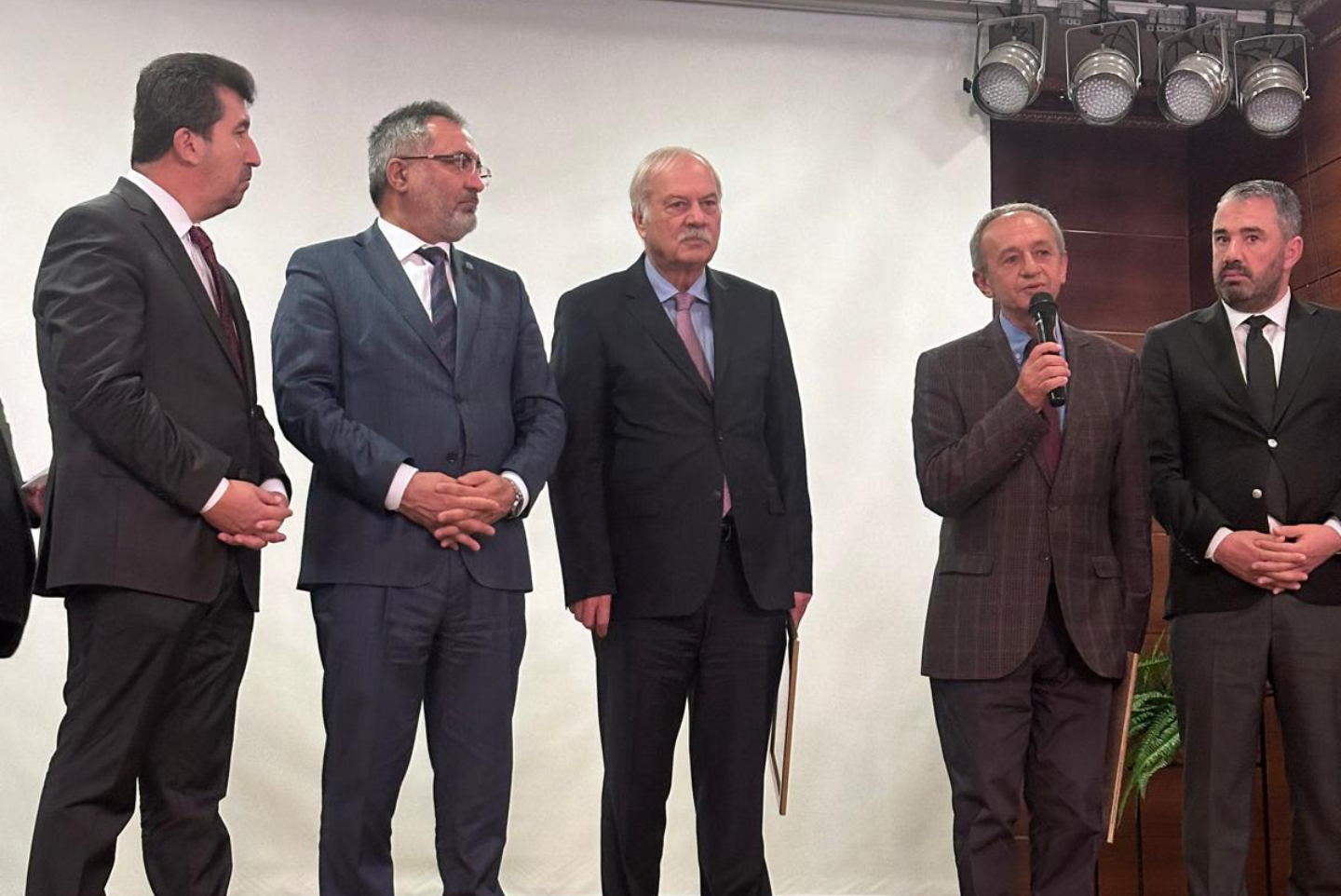 463285952_1181164840123159_3225014336855194012_n (2).jpg