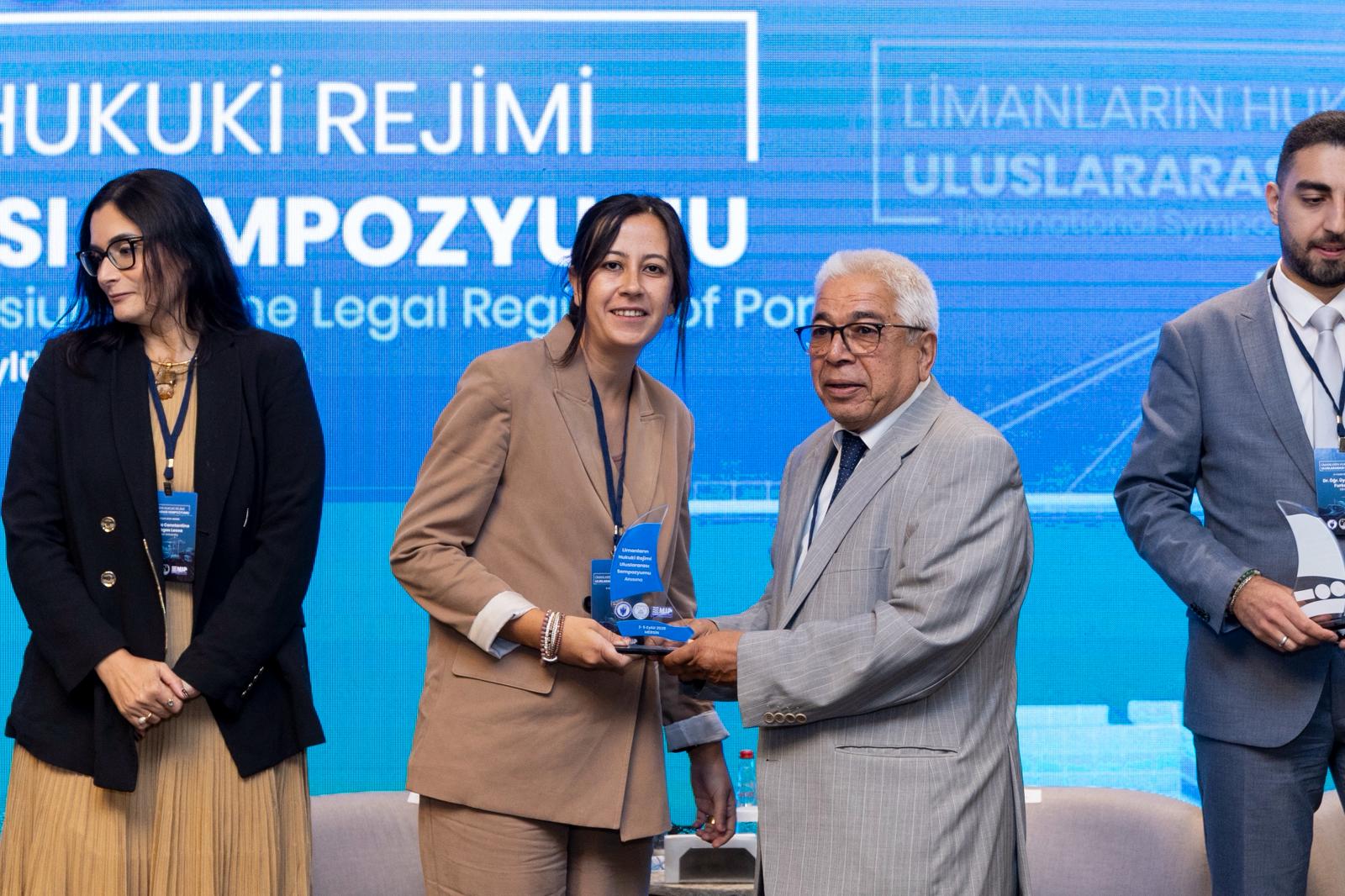Ankara Yıldırım Beyazıt Üniversitesi Galeri Resmi