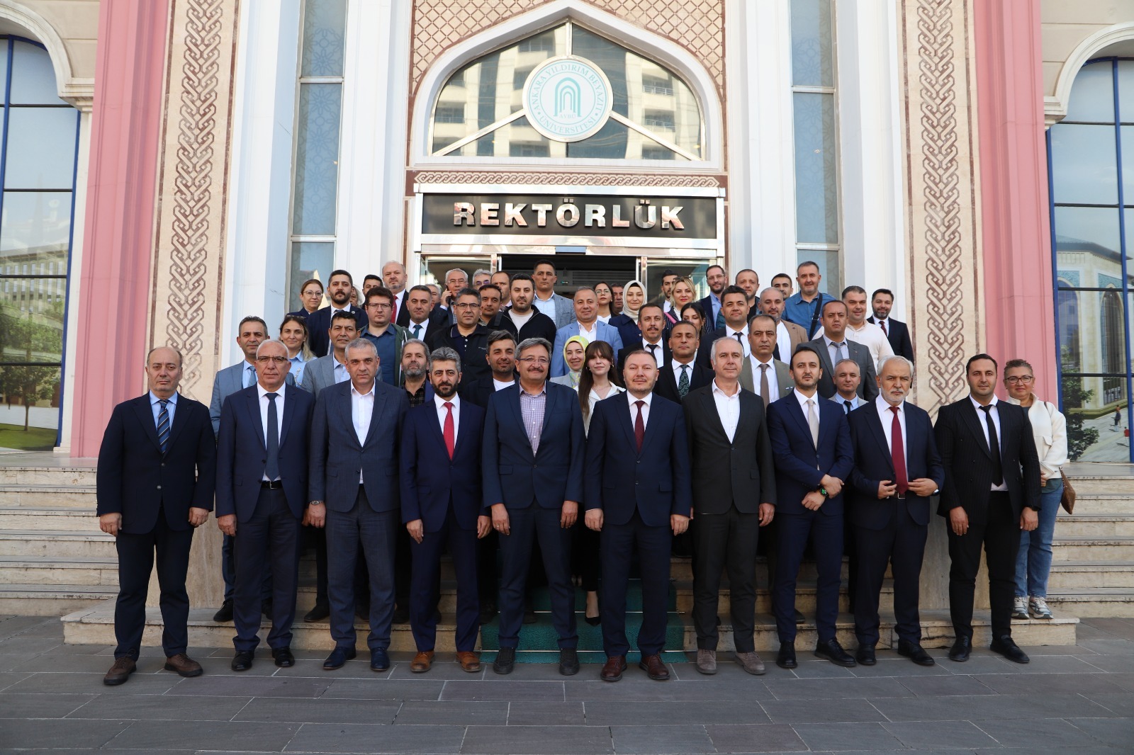 Ankara Yıldırım Beyazıt Üniversitesi Galeri Resmi