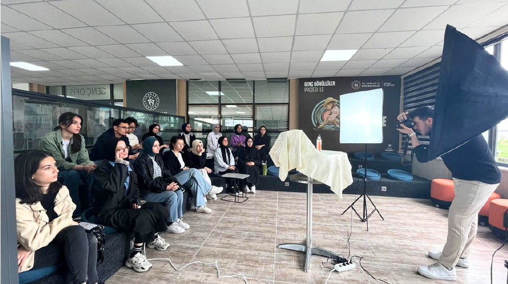 Ankara Yıldırım Beyazıt Üniversitesi Galeri Resmi