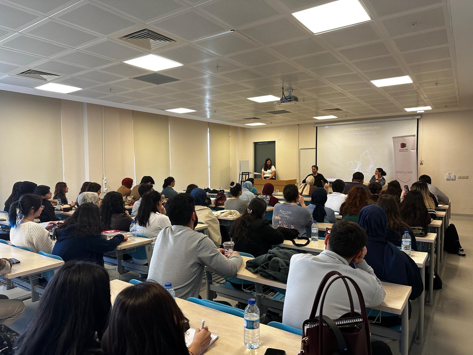 Ankara Yıldırım Beyazıt Üniversitesi Galeri Resmi