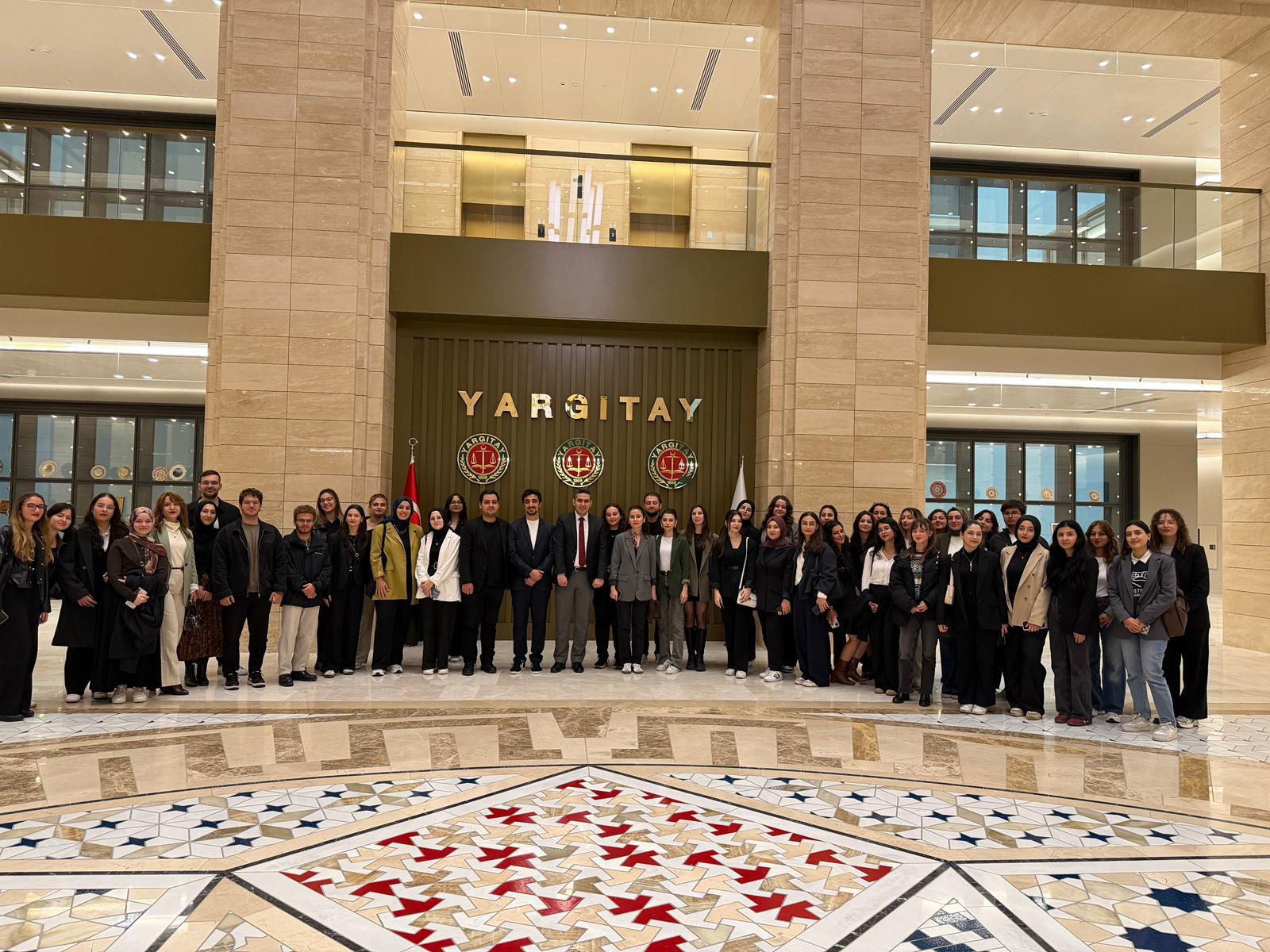 Ankara Yıldırım Beyazıt Üniversitesi Galeri Resmi