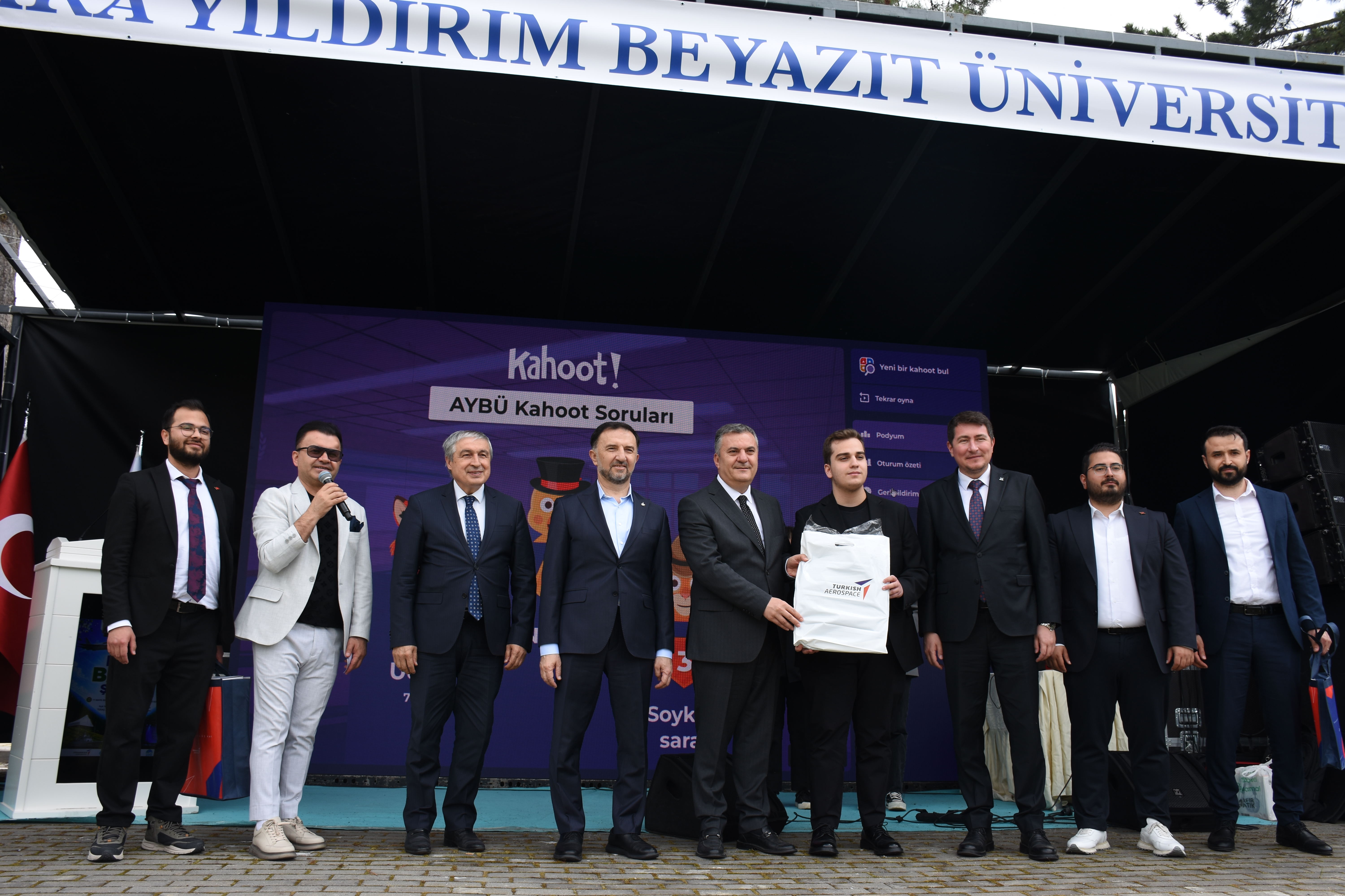 Ankara Yıldırım Beyazıt Üniversitesi Galeri Resmi