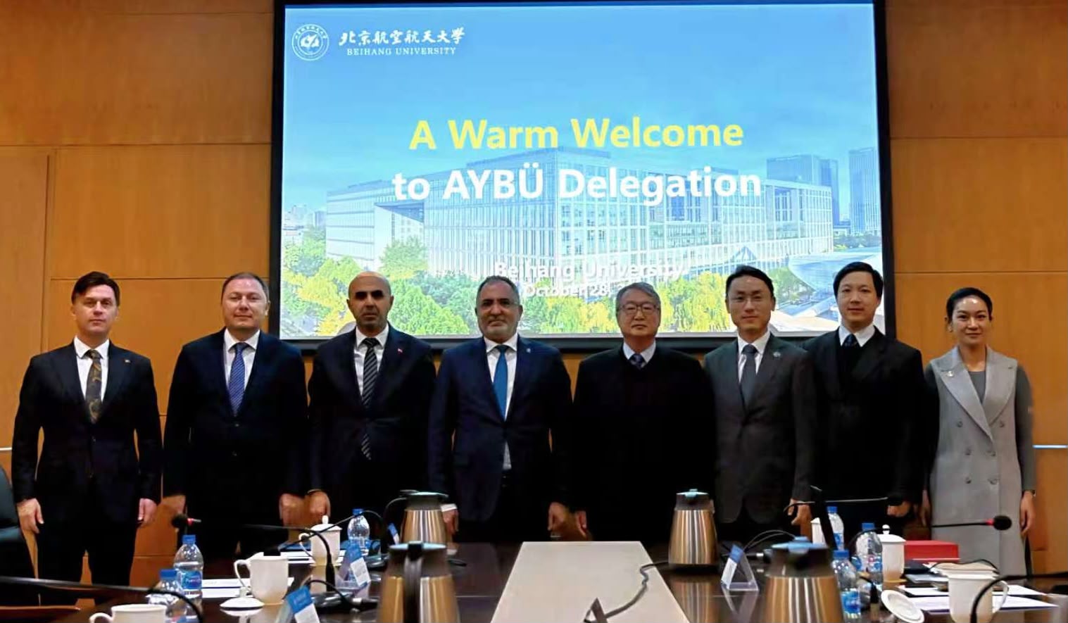 AYBÜ, Beihang Üniversitesine Ziyaret ve Yapay Zekâ Destekli Eğitim Uygulamalarına Yerinde İnceleme