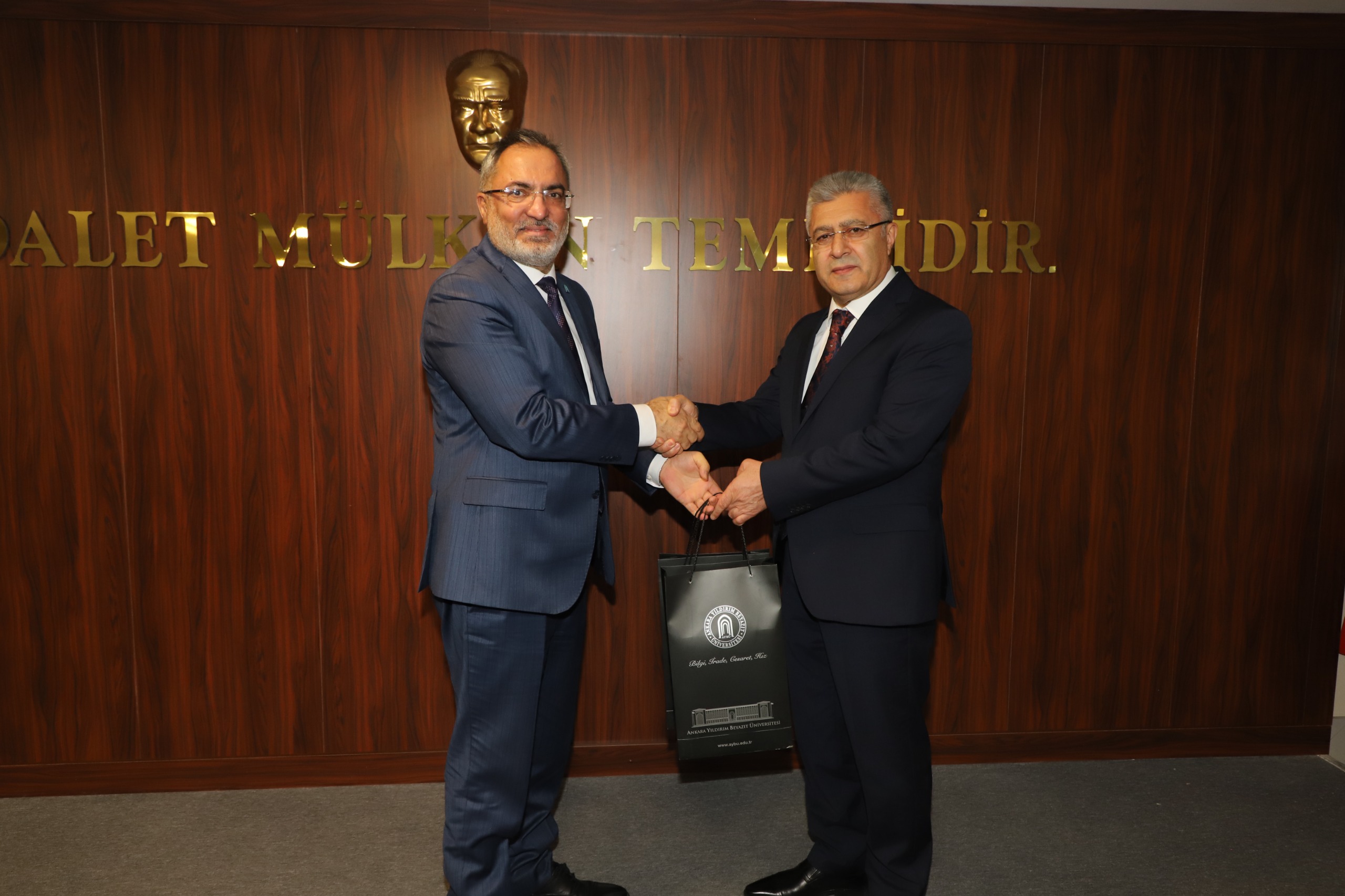 WhatsApp Image 2024-12-06 at 10.22.58.jpeg