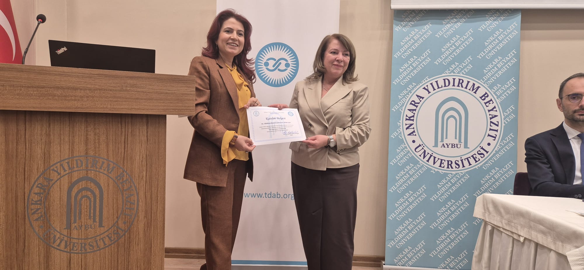 WhatsApp Image 2024-11-28 at 20.57.01 (1).jpeg