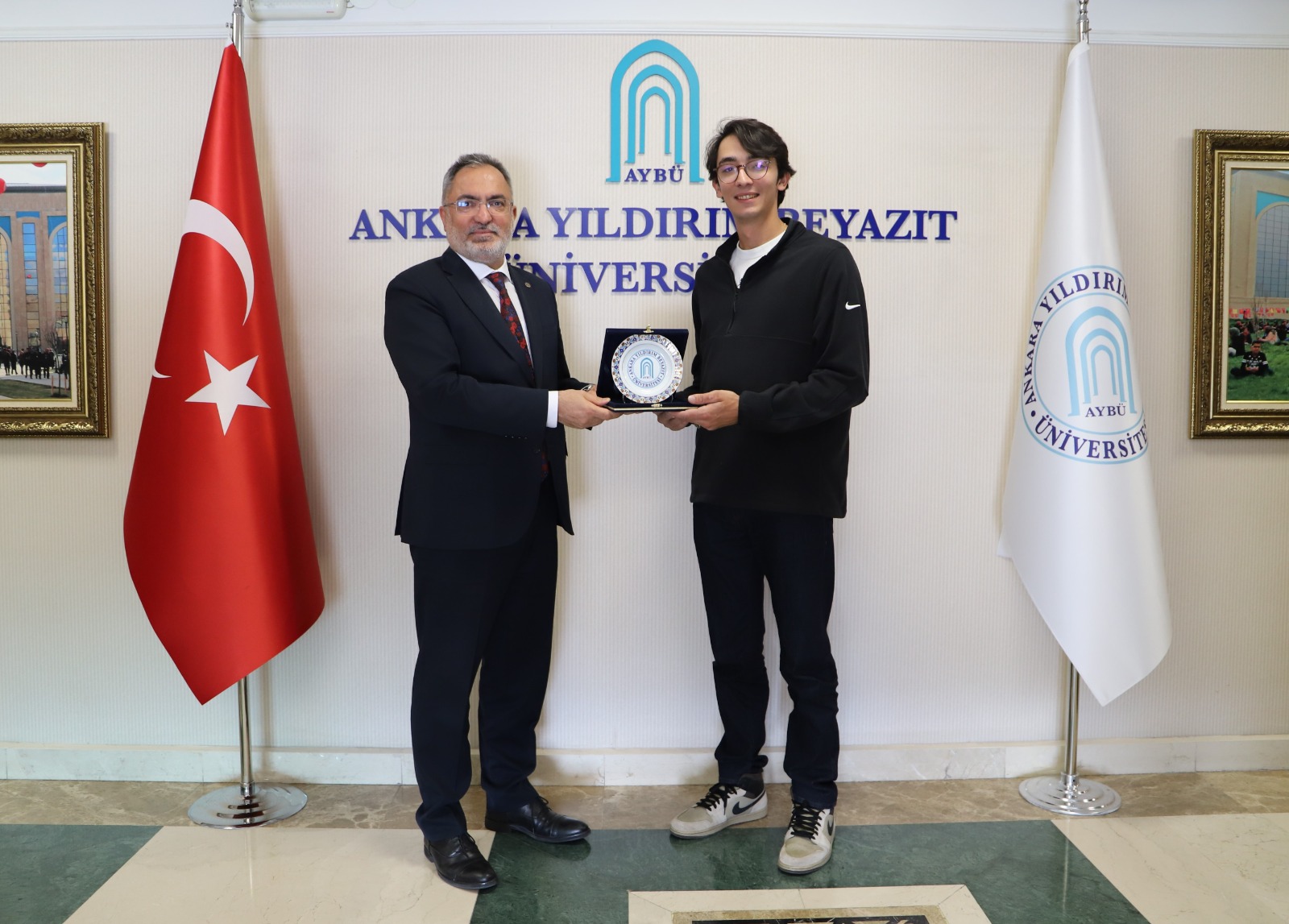 WhatsApp Image 2025-12-02 at 16.10.56 (1).jpeg