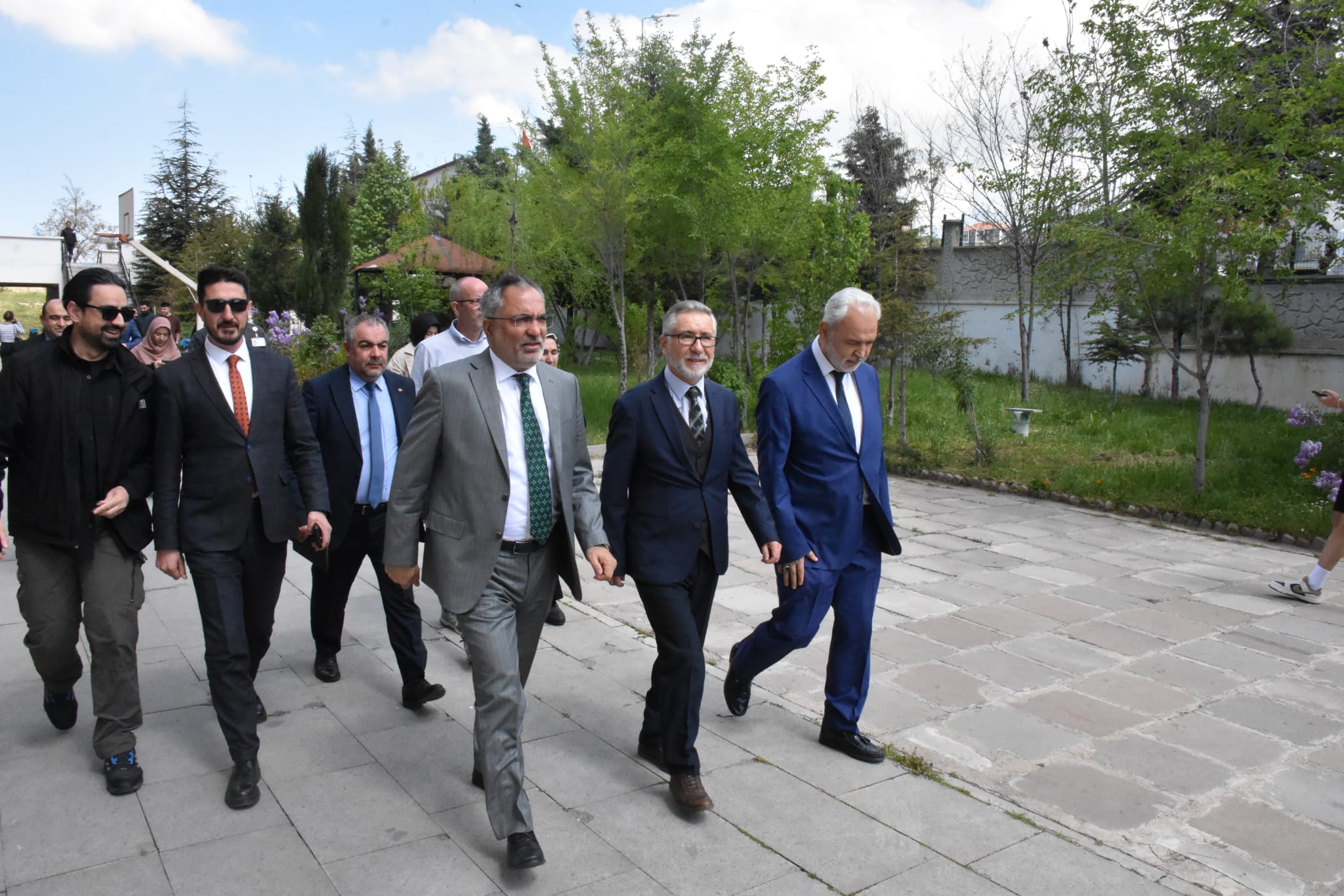 Ankara Yıldırım Beyazıt Üniversitesi Galeri Resmi