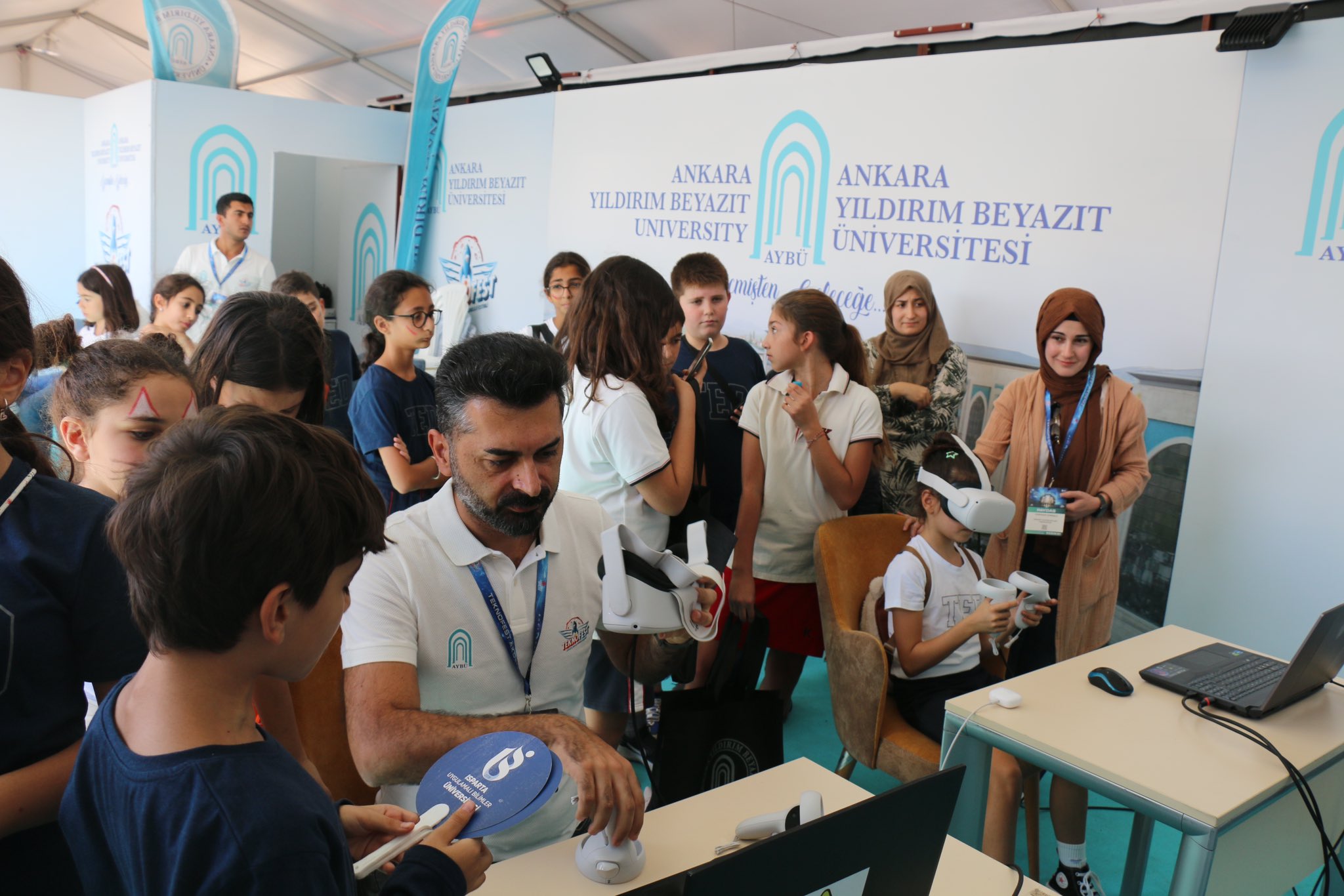 Ankara Yıldırım Beyazıt Üniversitesi Galeri Resmi