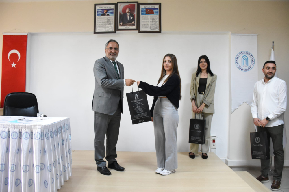 Ankara Yıldırım Beyazıt Üniversitesi Galeri Resmi