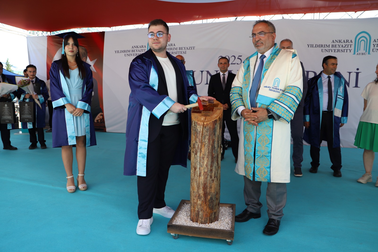 Ankara Yıldırım Beyazıt Üniversitesi Galeri Resmi