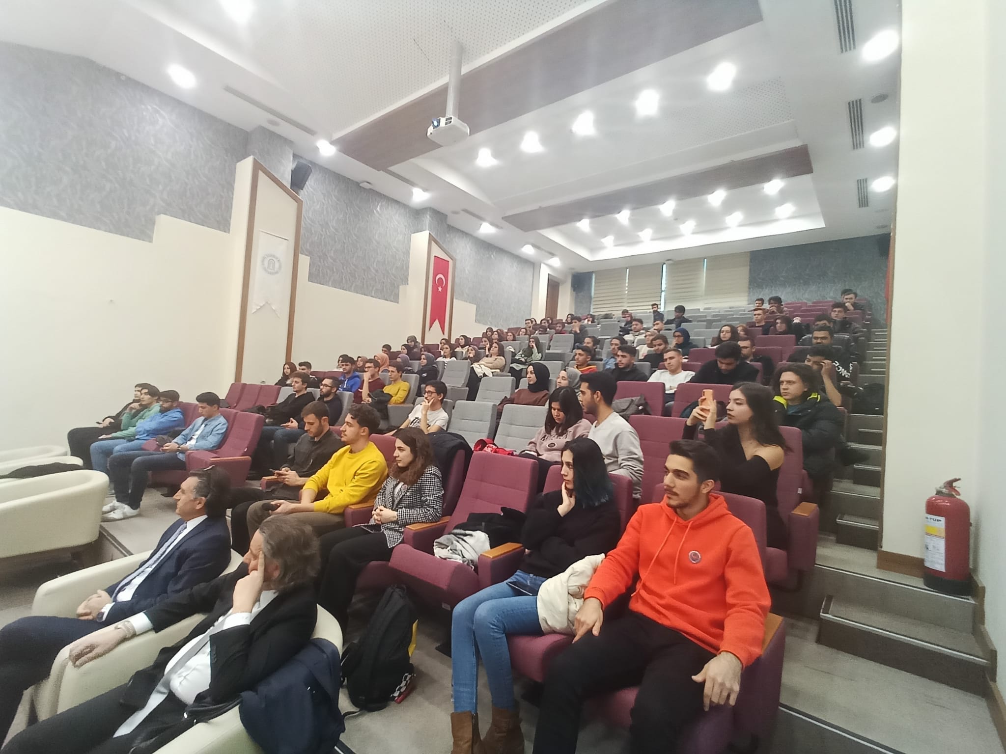 WhatsApp Image 2022-12-12 at 11.29.22 (1).jpeg