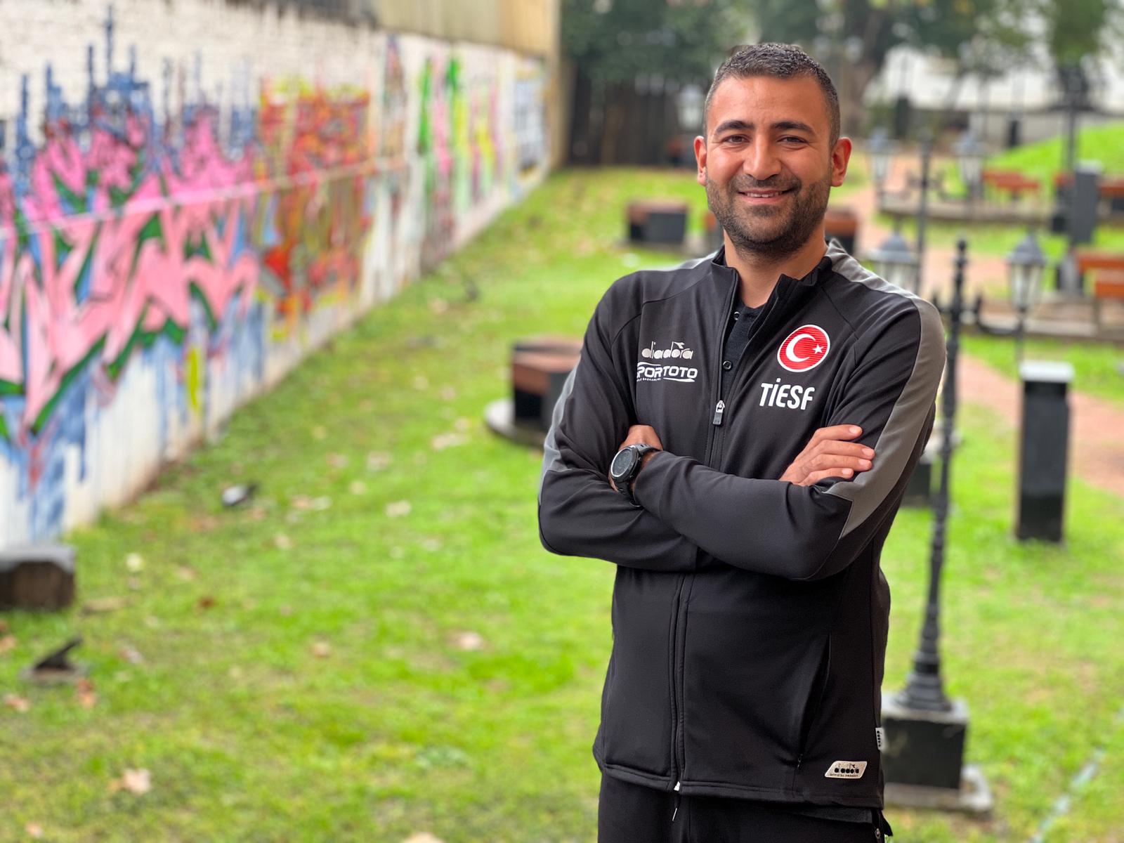 Doç. Dr. Ersan TOLUKAN hocamız, 2021 Yaz Olimpiyatlarında İşitme Engelliler Futbol Takımımız ile Olimpiyat 3.'sü Oldu. 