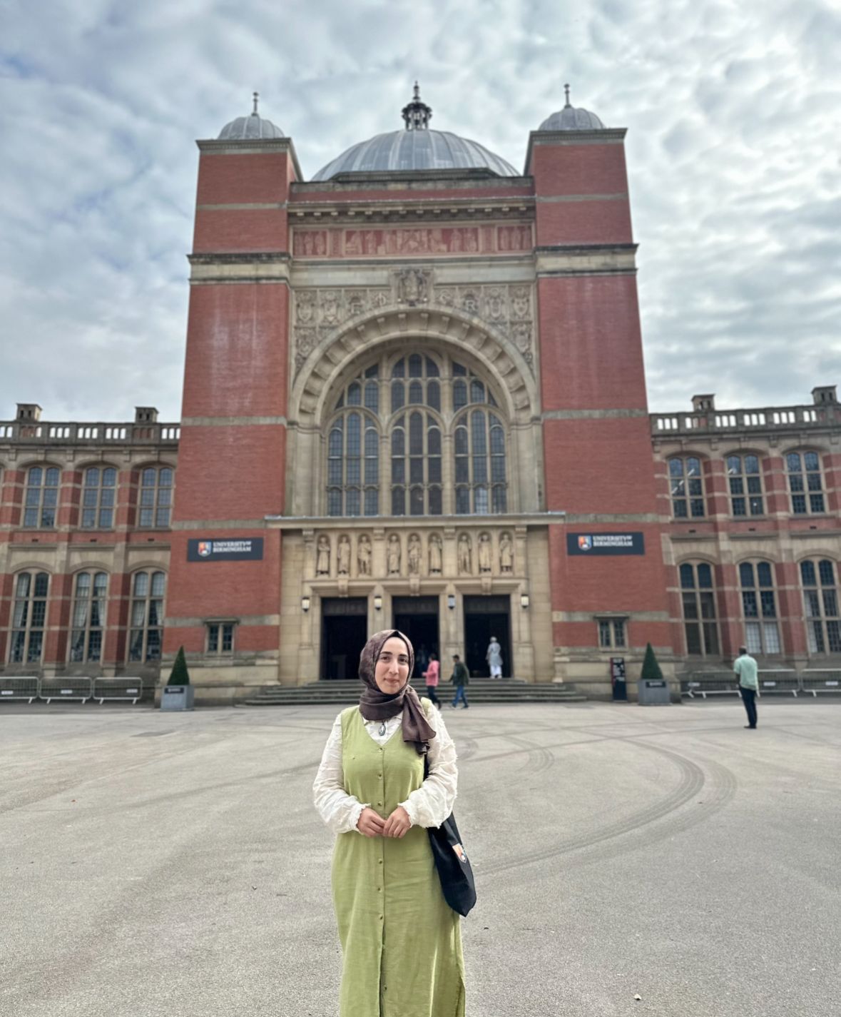 Araştırma Görevlimiz Birmingham’da Sunum Gerçekleştirdi