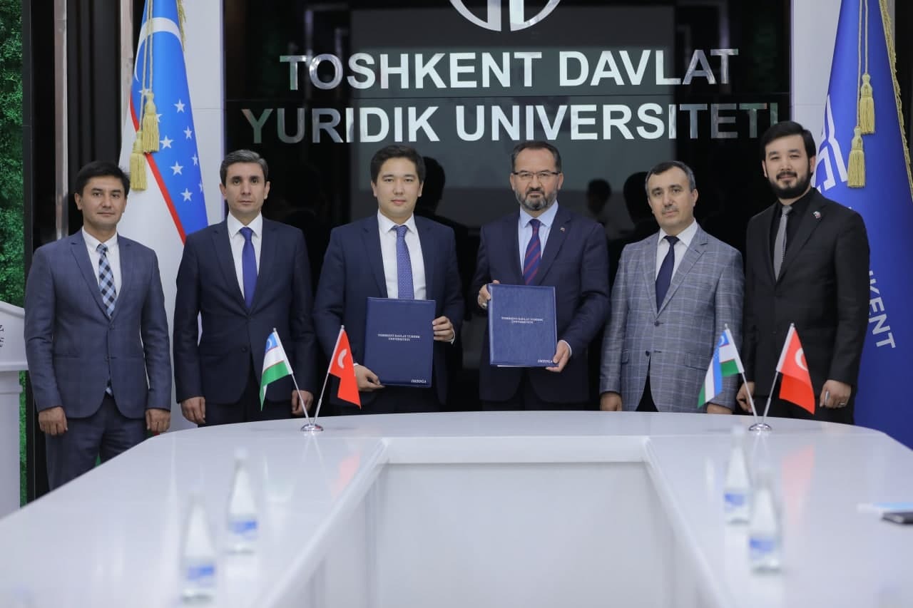 Academic exchange and cooperation protocol was signed between our university and Uzbekistan Tashkent Law University