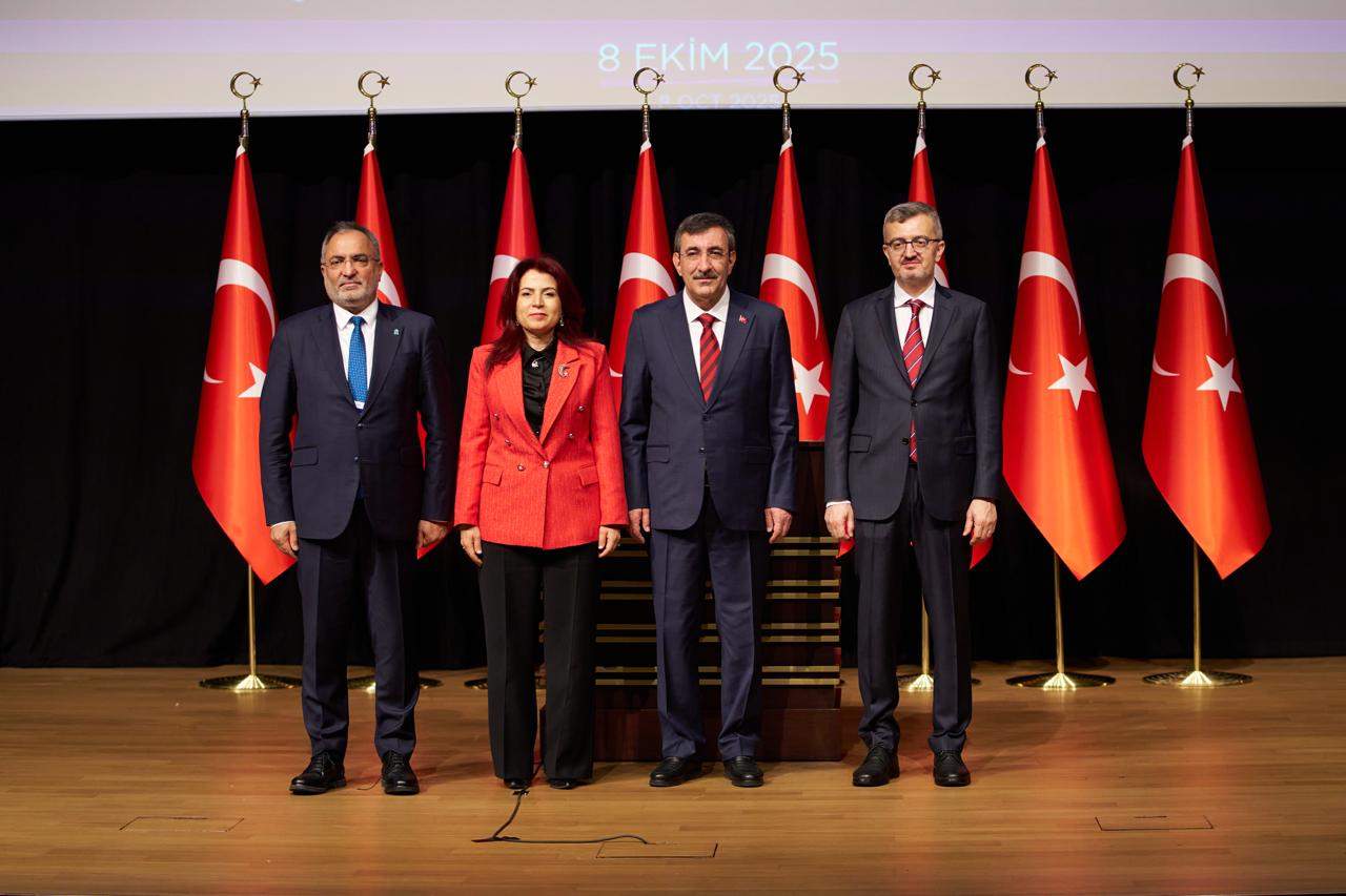 I. Hukuk ve Teknolojide Yeni Ufuklar Uluslararası Sempozyumu Gerçekleştirildi