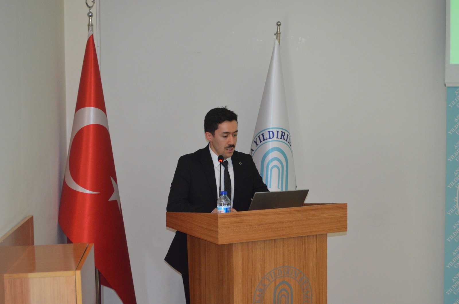 238. Wednesday Seminar: A presentation titled “Conciliation in Islamic Criminal Law” was made.