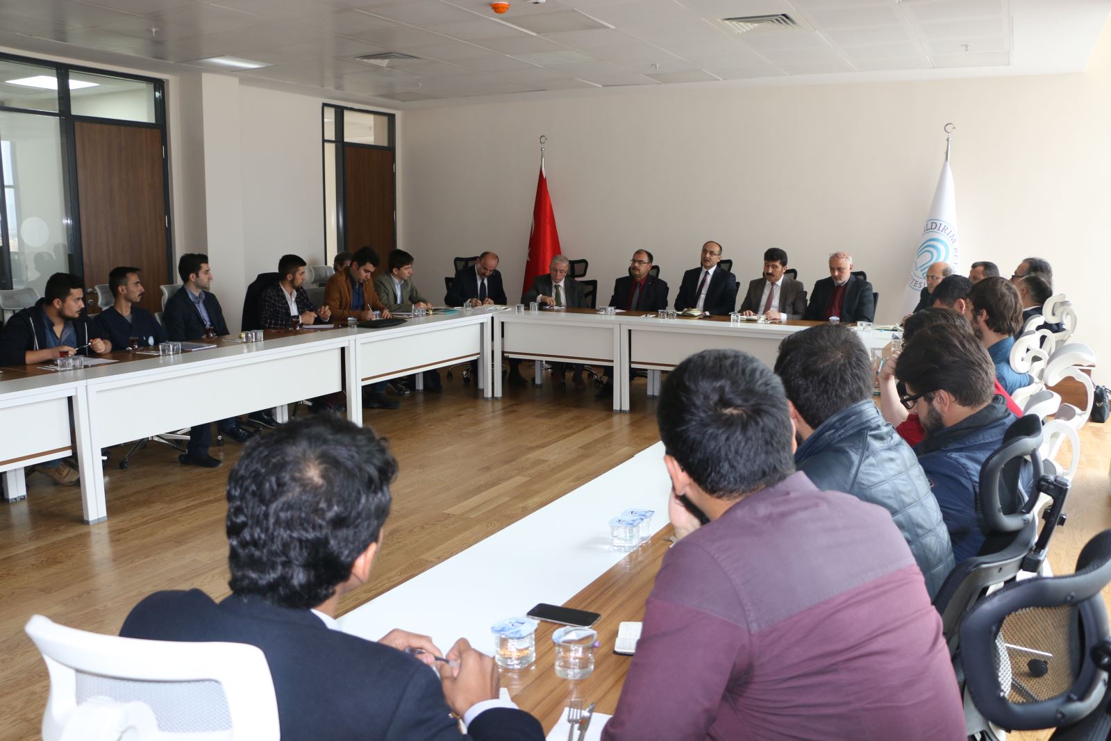 Üniversitemiz Yönetimi ile Öğrenci Konseyi Arasında Koordinasyon Toplantısı Gerçekleştirildi