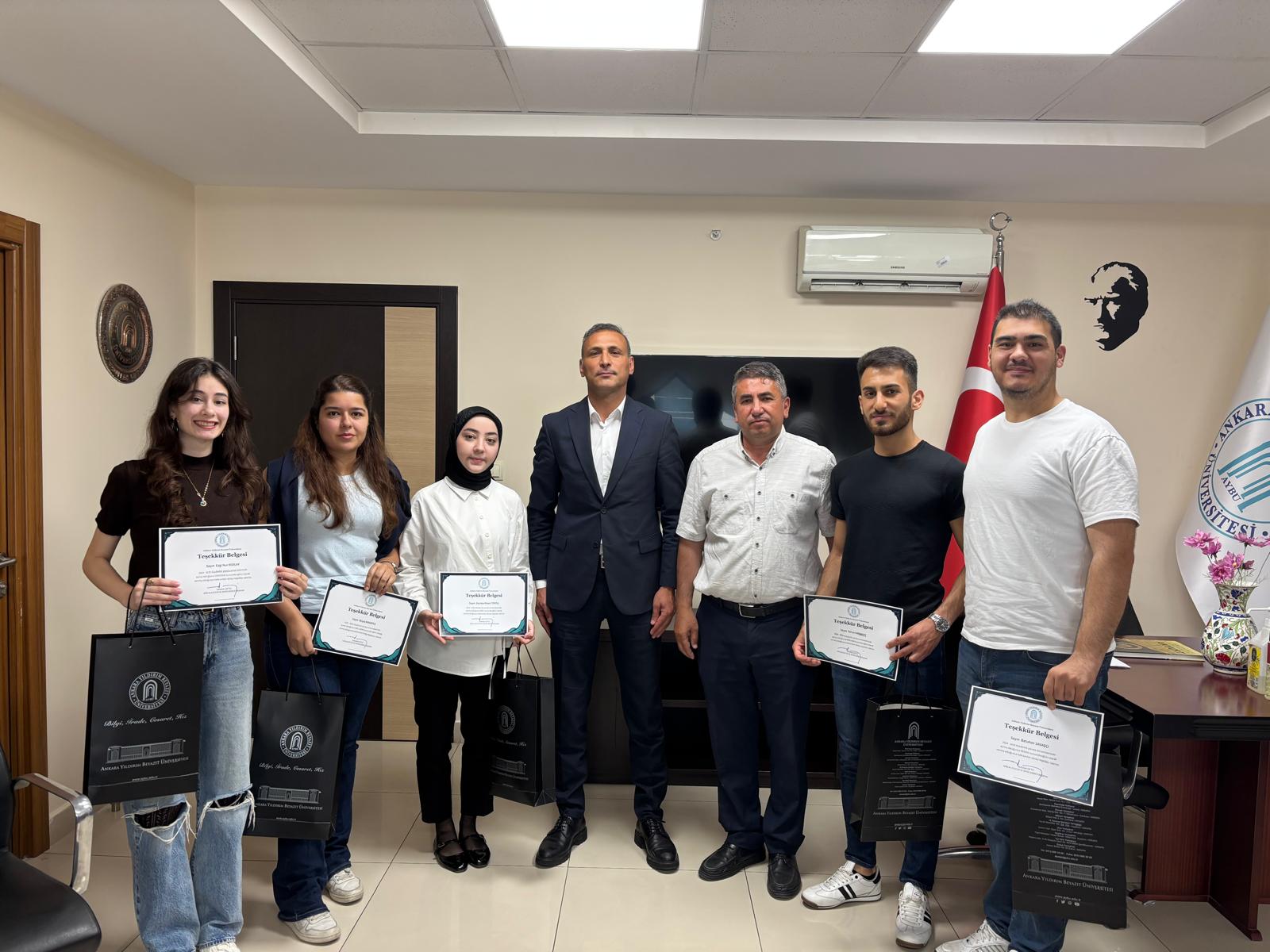 Eğitmenlerimiz teşekkür belgesi aldı