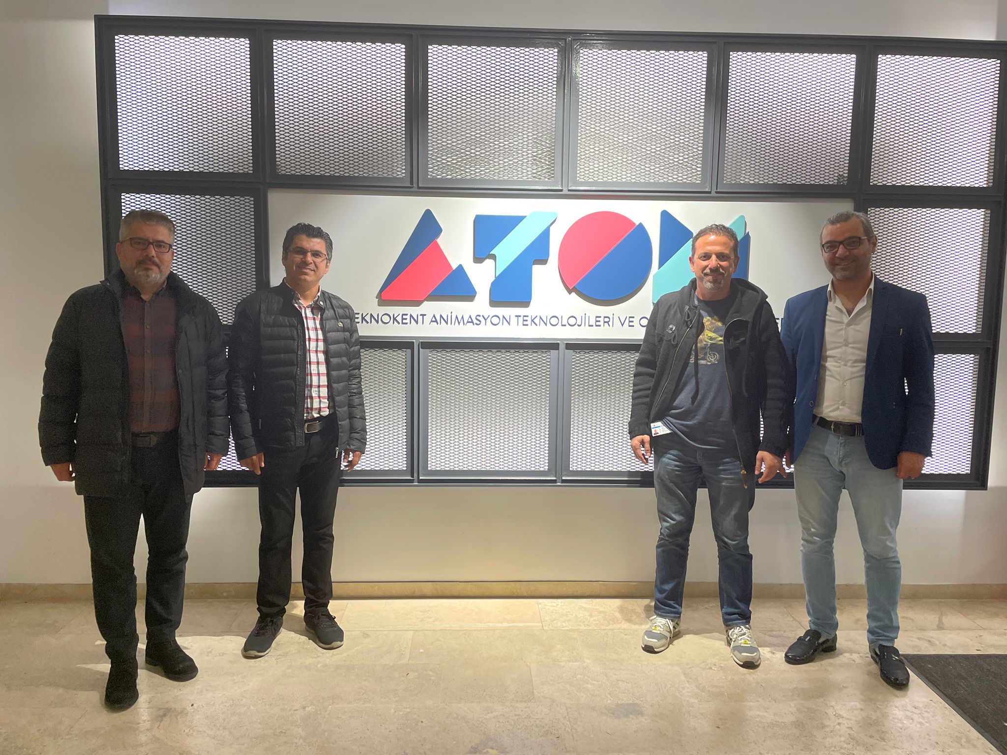 Çok Boyutlu Modelleme ve Animasyon Programı Hocalarımız ve ATOM ( Animasyon Telnolojiler ve Oyun Merkezi) ziyareti 