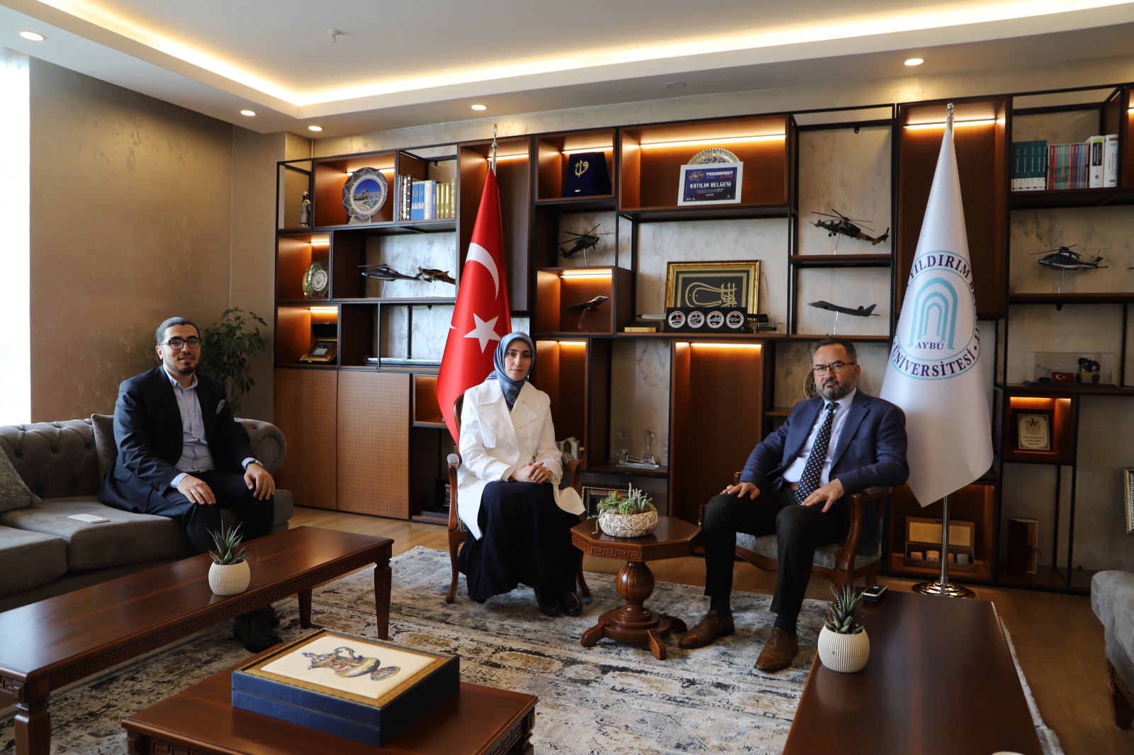 AFET SONRASI AİLE ODAKLI ÇALIŞMALAR VE TÜRK DÜNYASI DAYANIŞMASI PANELİ DEĞERLENDİRME TOPLANTISI