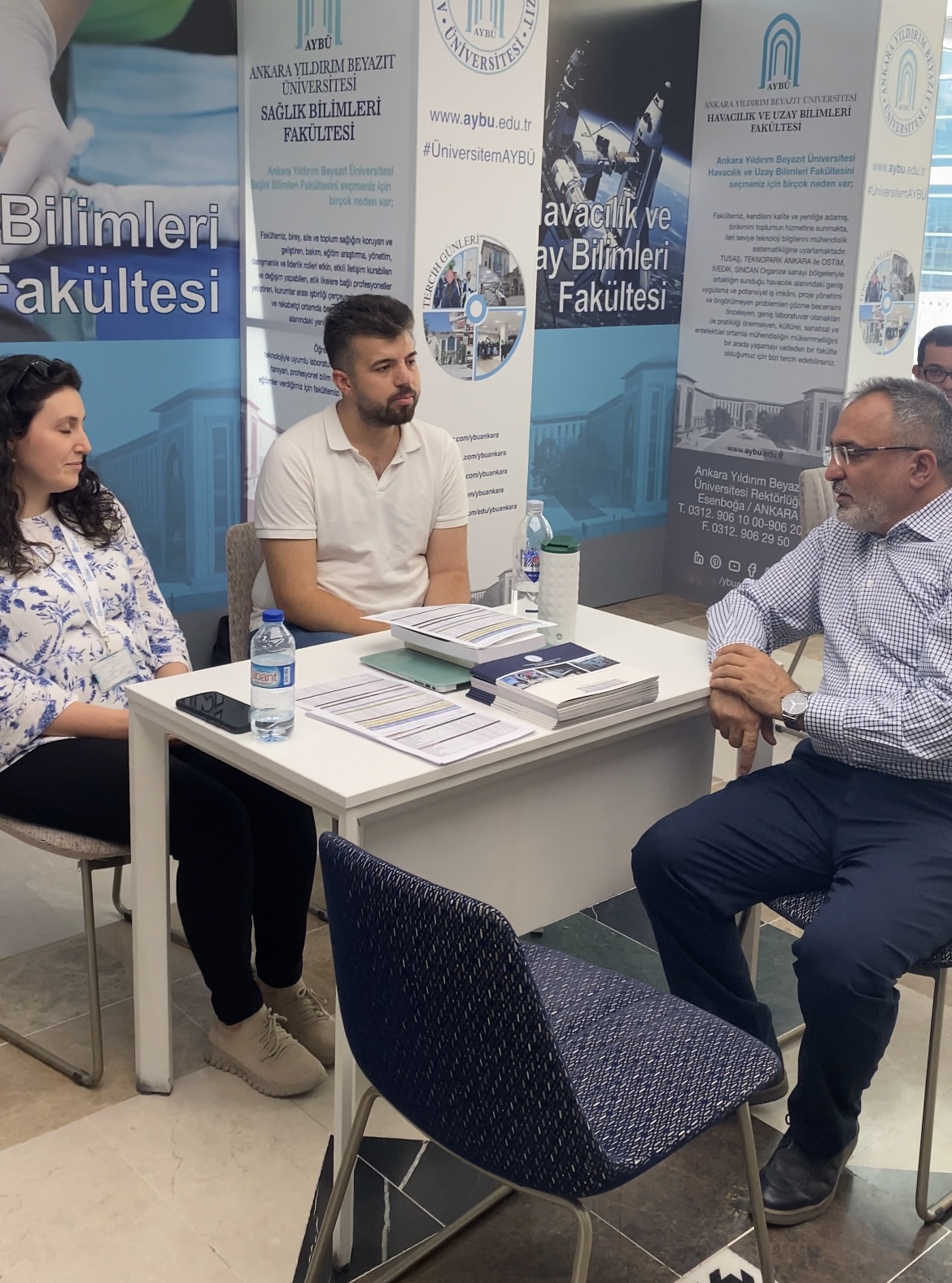 Fakültemiz "AYBÜ Tanıtım Günleri" kapsamında aday öğrencilerle buluşmaya devam ediyor.