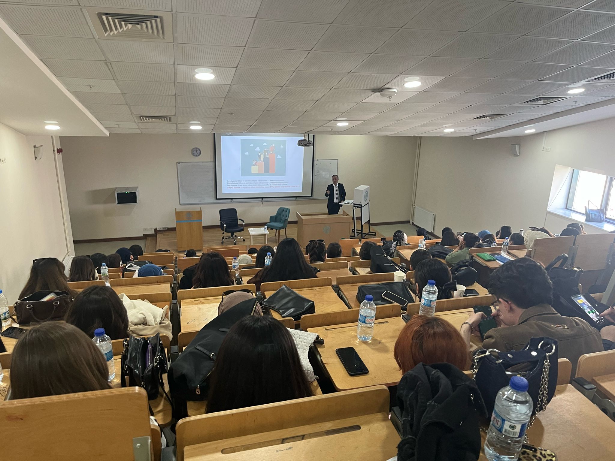 Yaşlılık, Sosyal Refah ve Politika Modelleri Üzerine Etkinlik