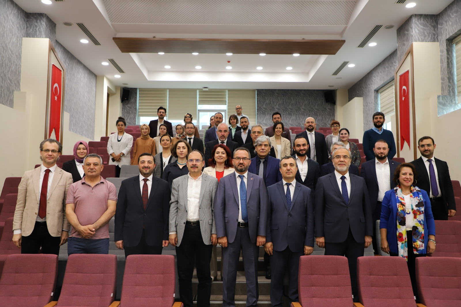 Hukuk Fakültesinde Akademik Kurul Toplantısı Gerçekleştirildi