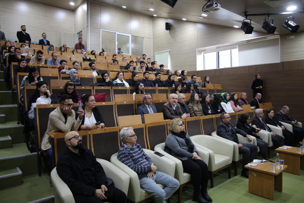 Depremde Hayatını Kaybeden Öğrencilerimiz AYBÜ'de Anıldı