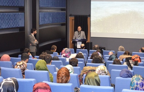 Üniversitemiz Hukuk Fakültesi'nin Hukuk Temalı Film Okumaları Başladı