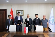 Üniversitemiz, Tevfik İleri Anadolu İmam Hatip Lisesi ile İşbirliği Anlaşması İmzaladı