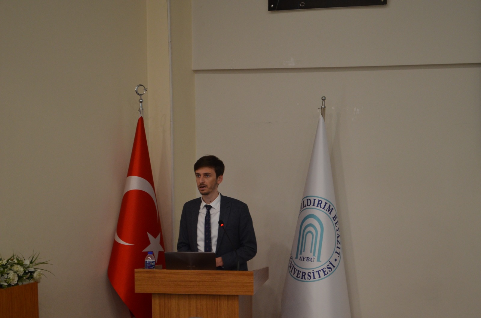 245. Wednesday Seminar: A presentation titled “A New Type of Crime in Turkish Law: Persistent Pursuit Crime” was made.
