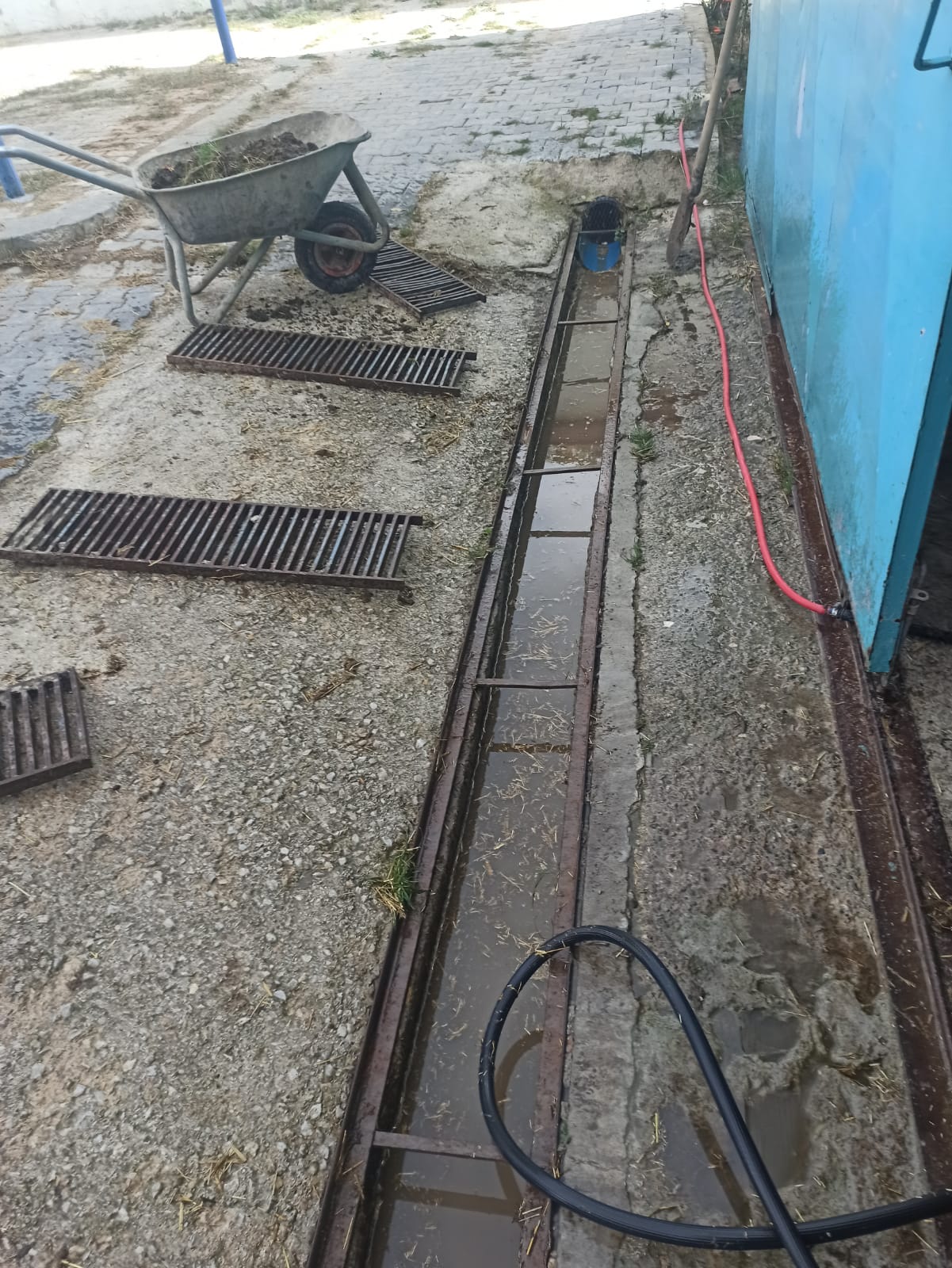 ATIK SU KANALLARIMIZ TEMİZLENDİ