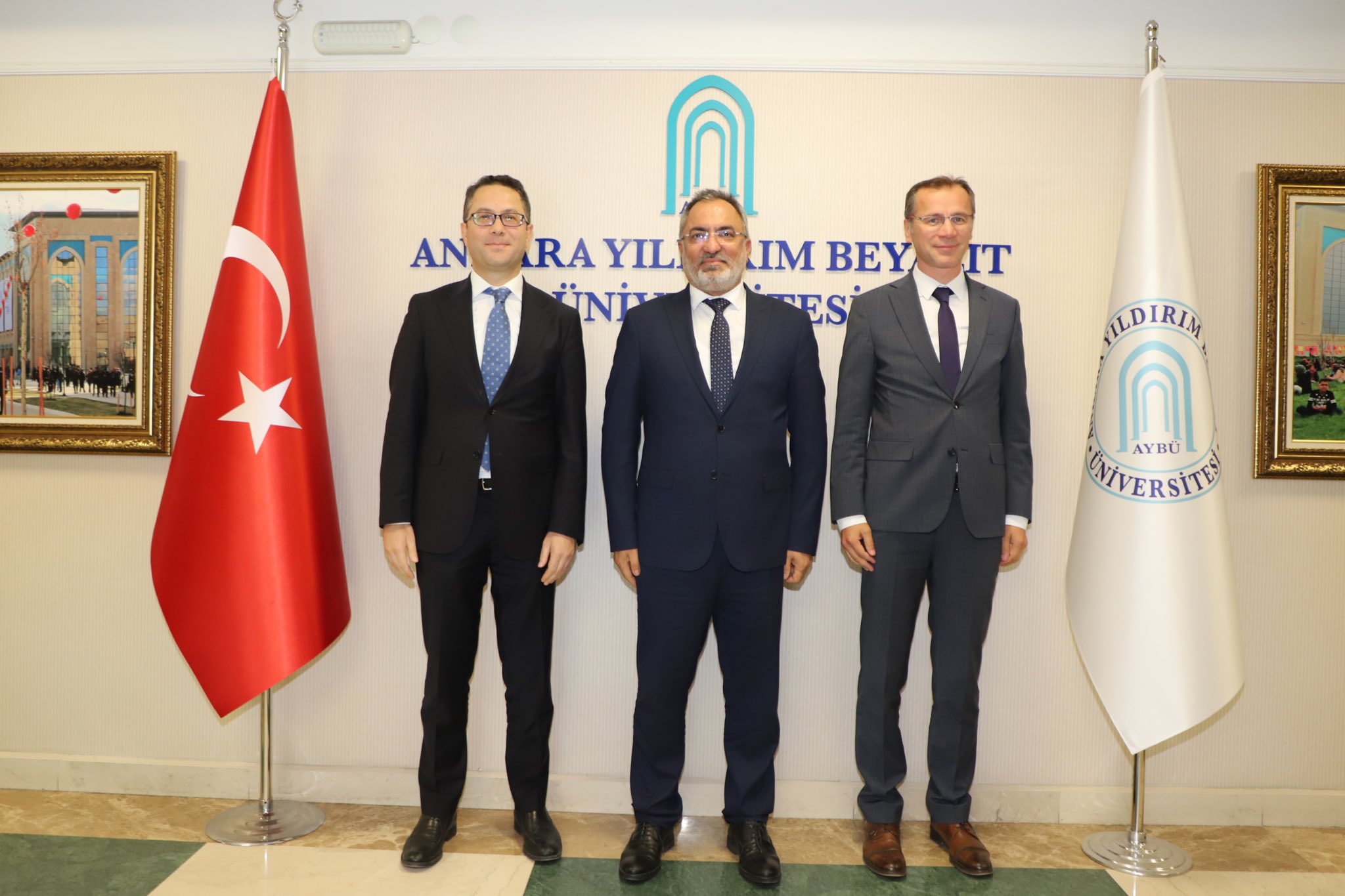 Türkiye Adalet Akademisi Daire Başkanlarından Rektörümüze Ziyaret