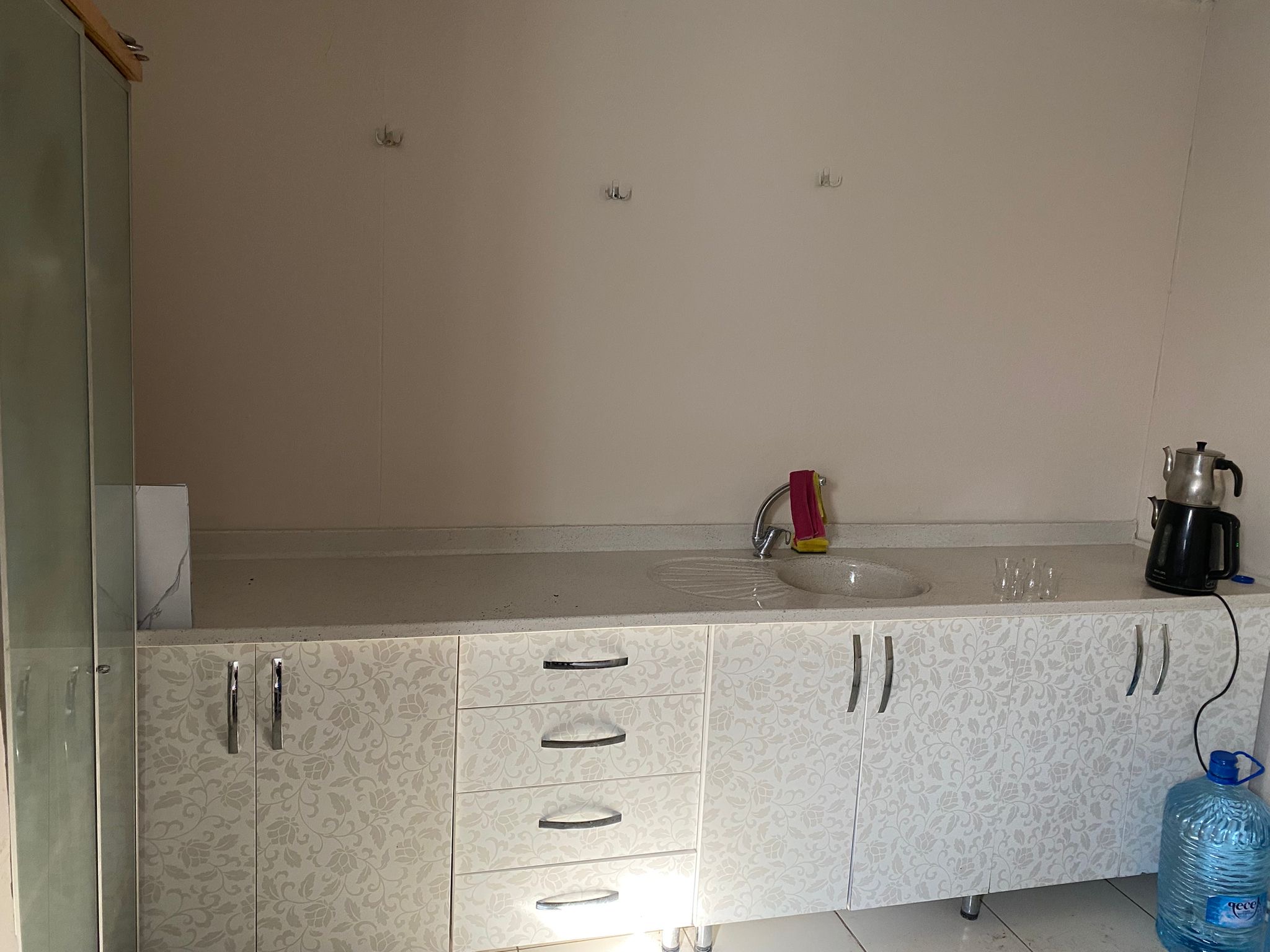 Merkez Personelinin Kullanımı İçin Mutfak Yapıldı