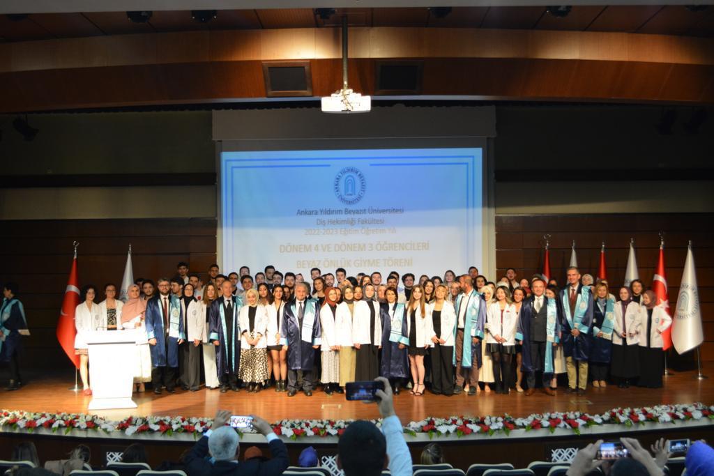 22 Kasım Diş Hekimliği Günü Beyaz Önlük Giyme Töreni ile kutlandı.