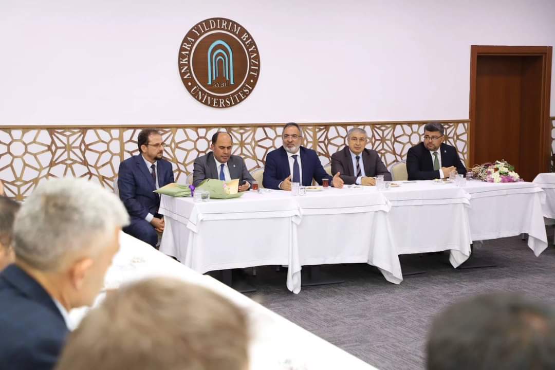 AYBÜ TEKNİK BİLİMLER MESLEK YÜKSEKOKULU MÜDÜRLÜĞÜ DEVİR TESLİM TÖRENİ GERÇEKLEŞTİRİLDİ 