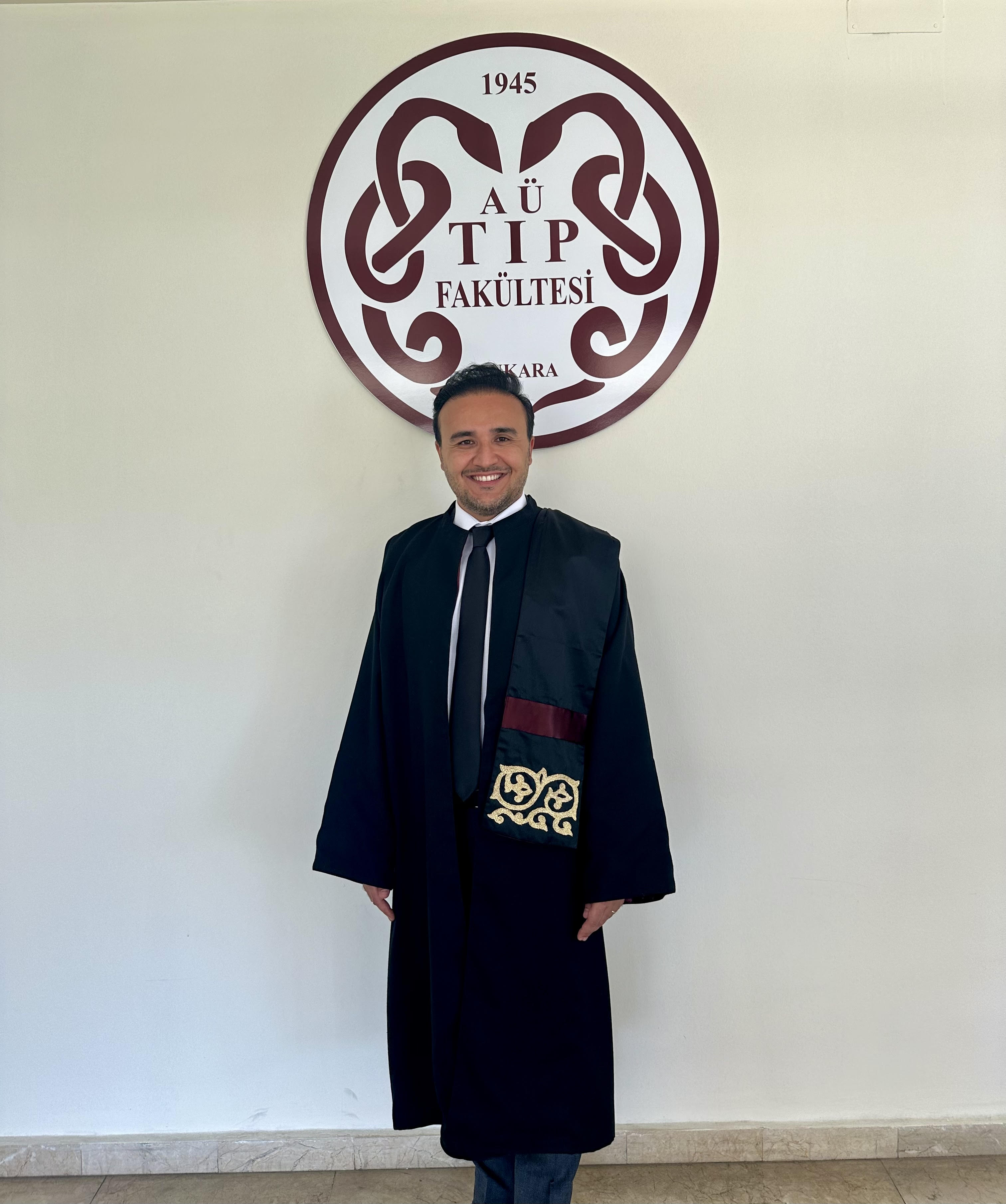 Araştırma görevlimiz Kürşad Karakoç, Ankara Üniversitesi Odyoloji ve Konuşma Bozuklukları doktora programından başarıyla mezun olmuştur.