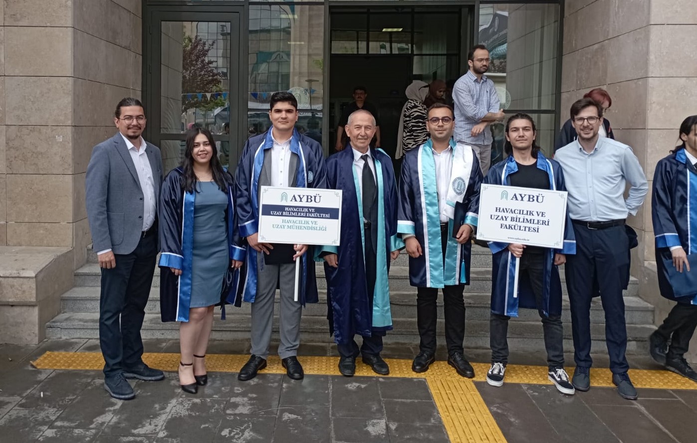 İlk mezunlarımızı verdik