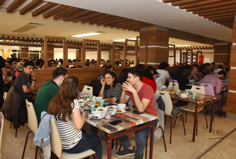 Üniversitemizde İftar Programları Gerçekleştirildi