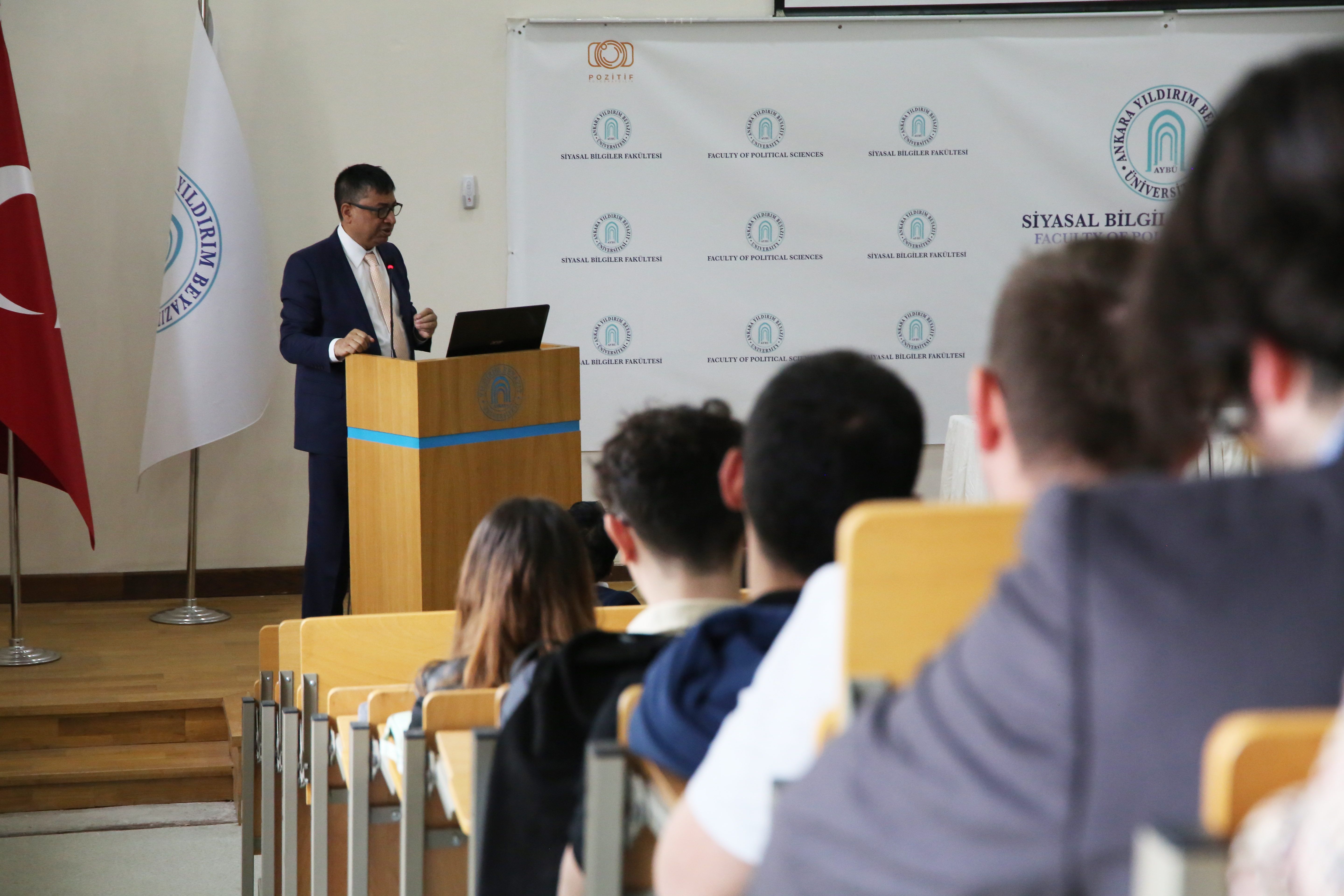 Prof. Mohammad Kabir Hassan'ın “İslami Finans: Değer Temelli Bir Alternatif” Konulu Sunumu AYBÜ Siyasal Bilgiler Fakültesi’nde Gerçekleştirildi