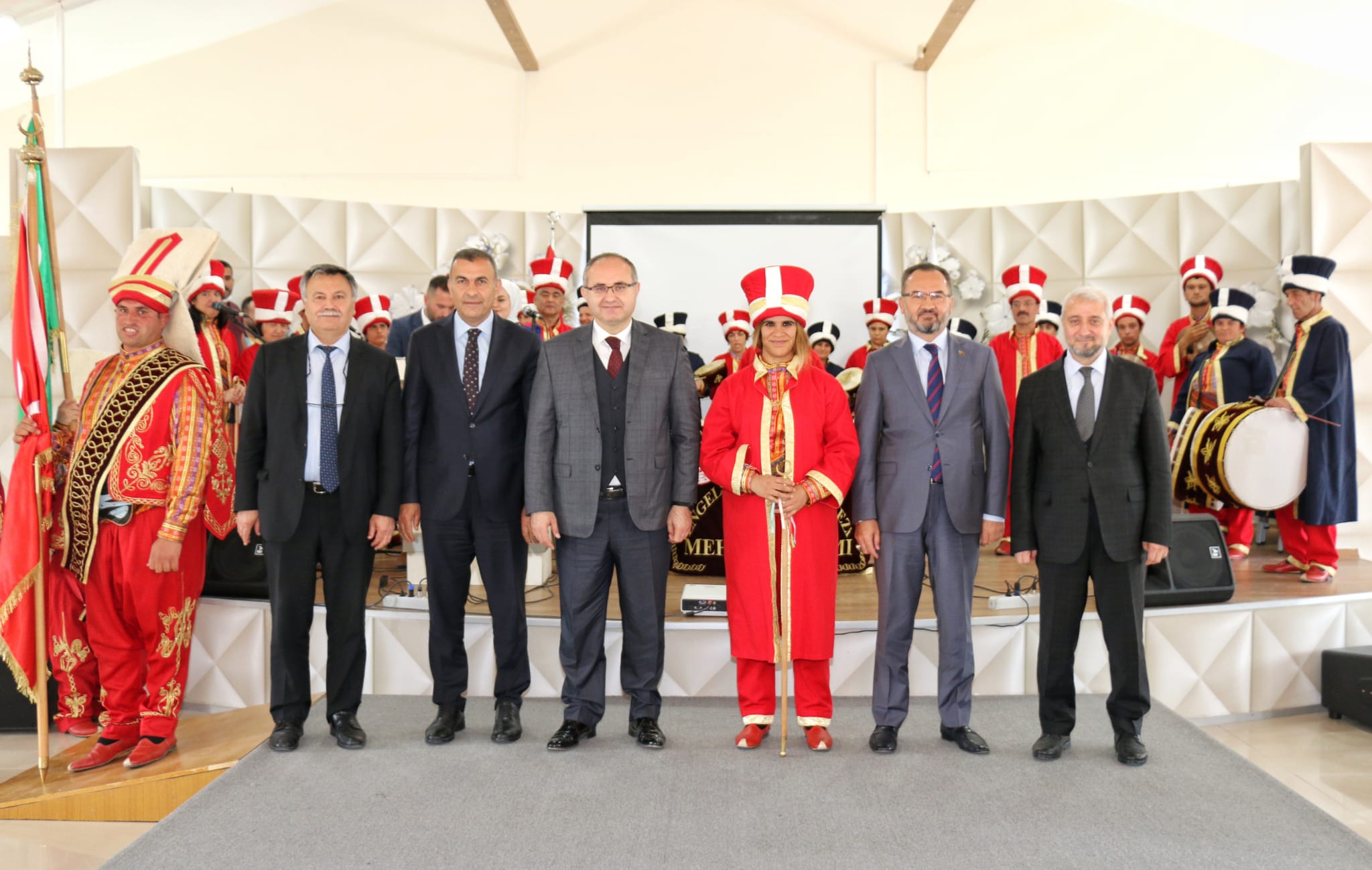 AYBÜ'de “Hayat Farklılıklarla Daha Güzeldir” programı düzenlendi