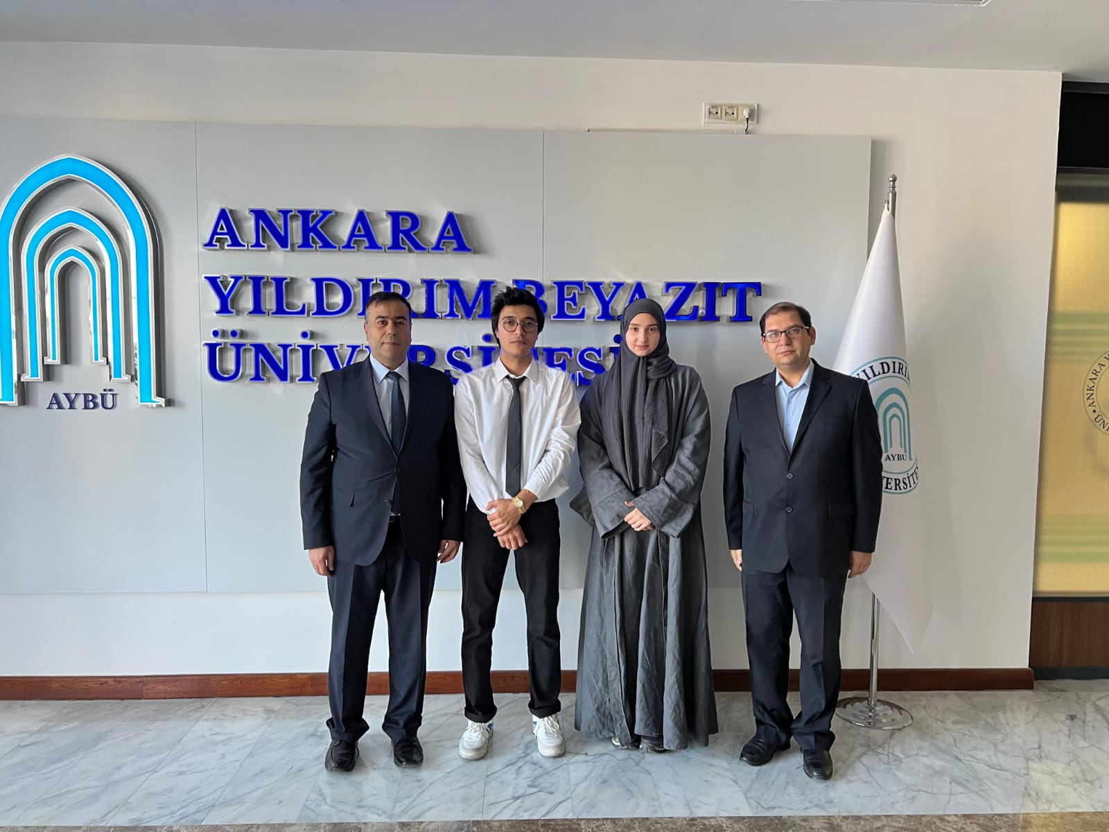 AYBÜ İnsan ve Toplum Bilimleri Fakültesi’nden Dereceye Giren Öğrencilere Tebrik