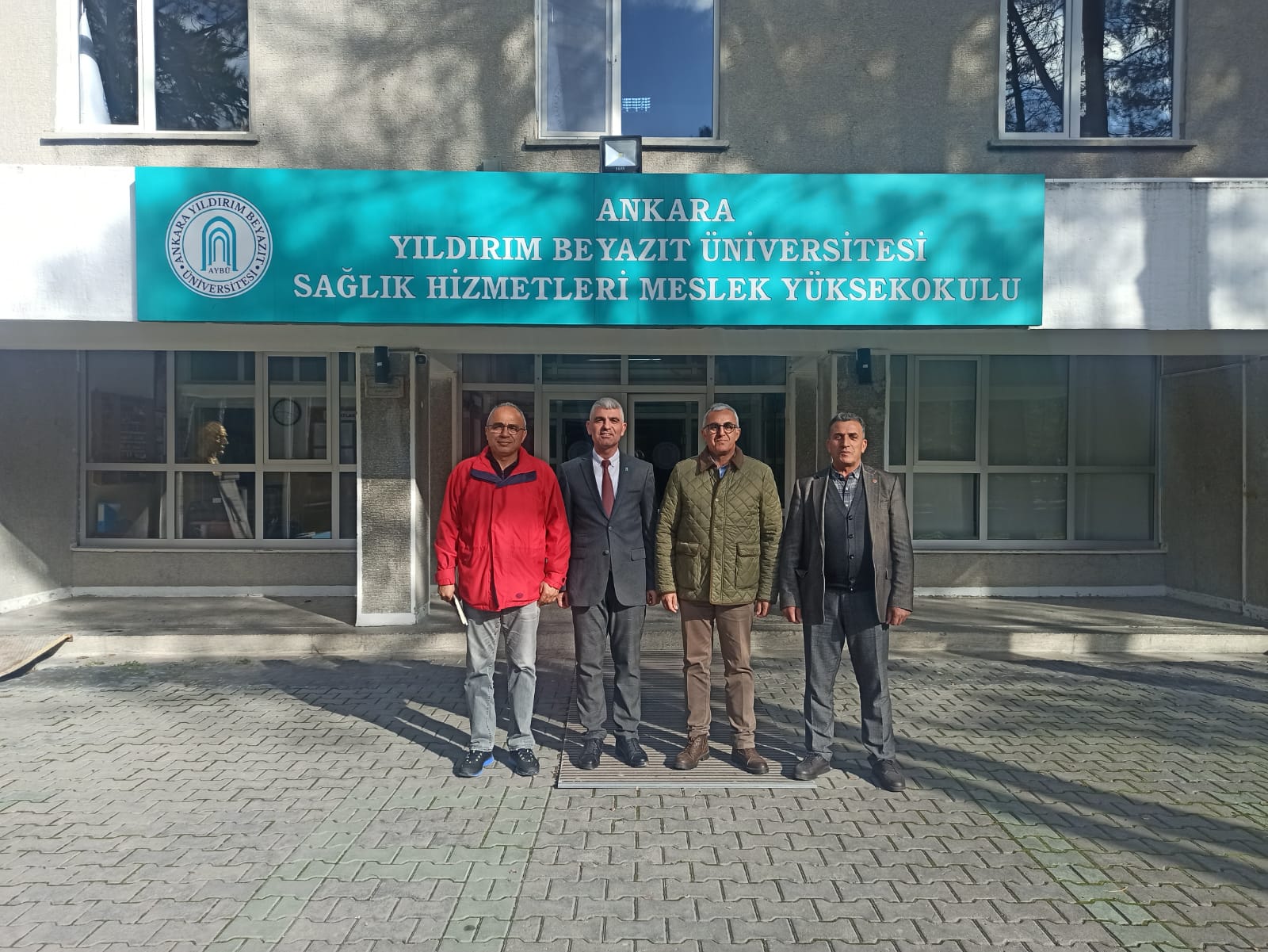 SÜVARİ DERNEĞİ BAŞKANI ve YÖNETİM KURULU HİPPOTERAPİ MERKEZİMİZİ ZİYARET