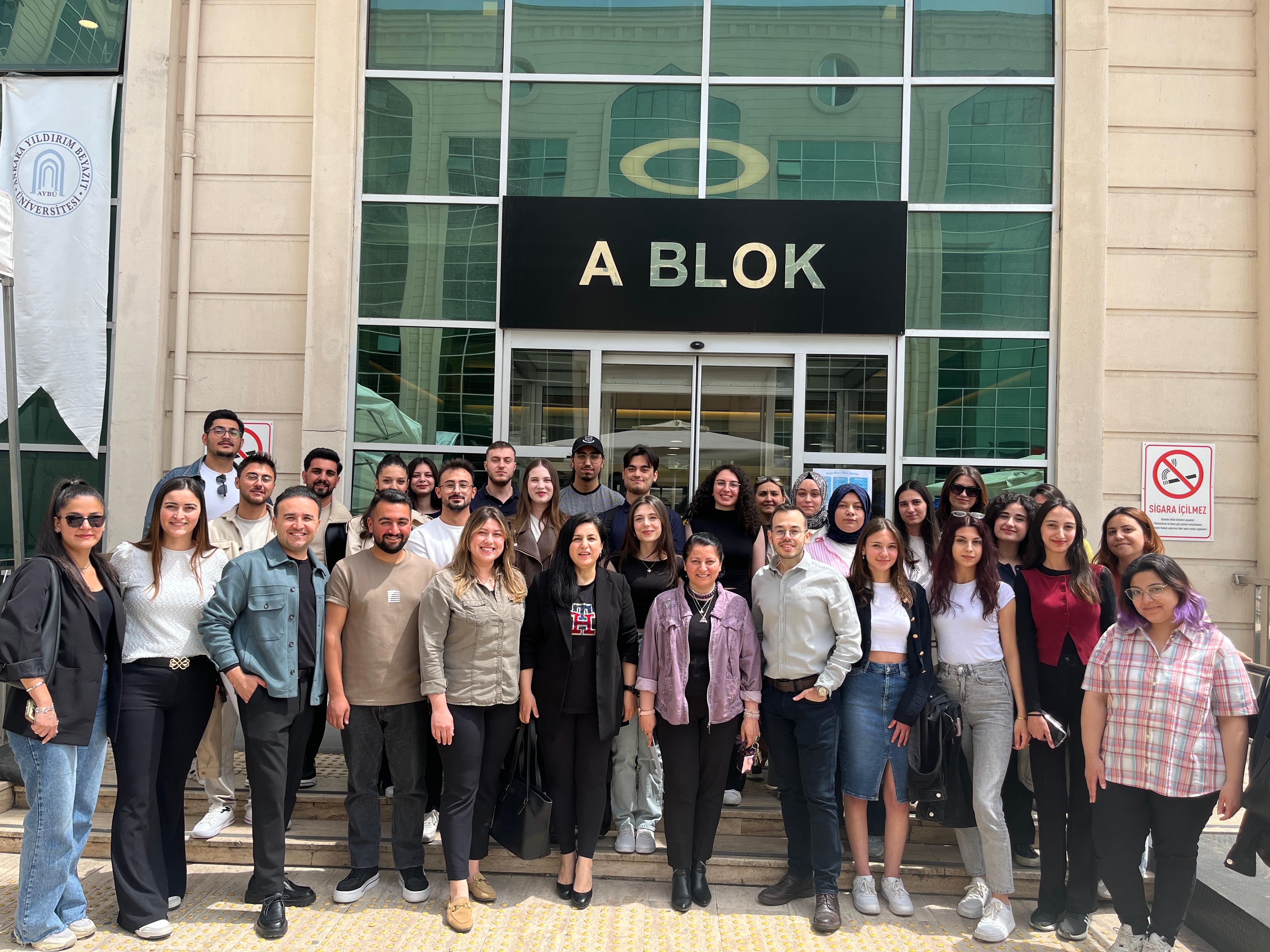 “AYBÜ Kariyer Günleri ve Bahar Etkinlikleri” her yıl olduğu gibi bu yıl da öğretim üyelerimiz, araştırma görevlilerimiz ve öğrencilerimizin katılımıyla başarıyla tamamlandı.