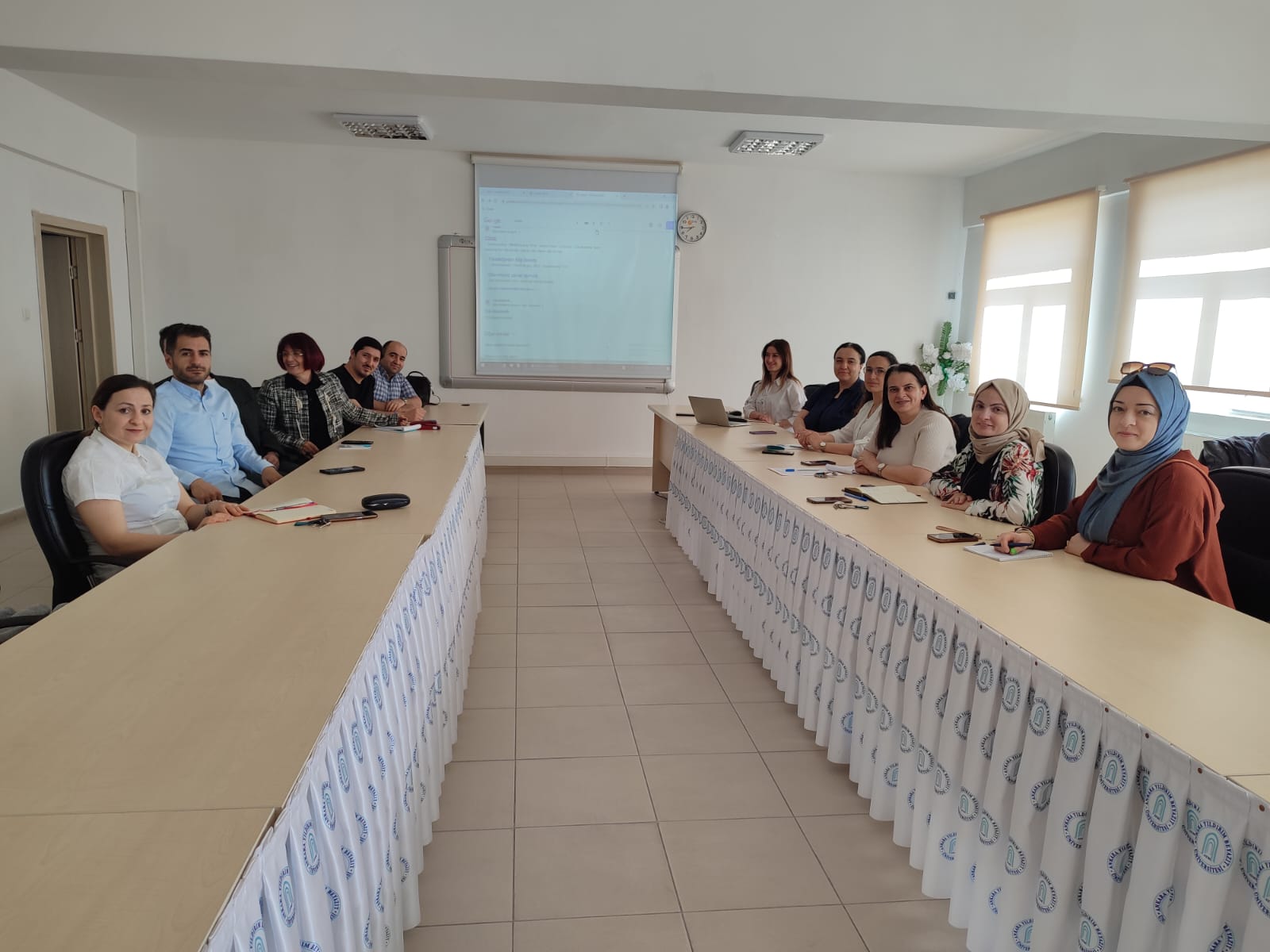 Meslek Yüksekokulumuzda Akademik Görünürlük Stratejileri Toplantısı Gerçekleştirildi.