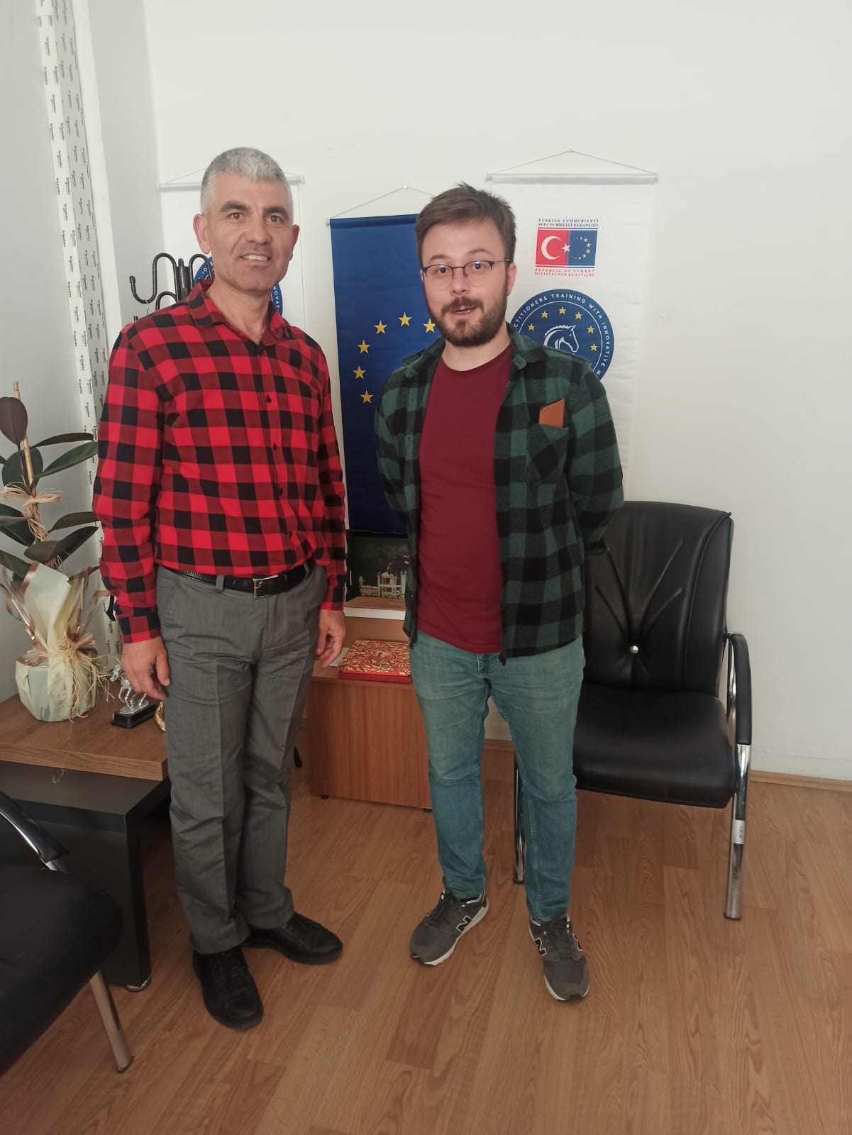 HİPPOTERAPİ TÜRKİYE PROJE KOORDİNATÖRÜ HİPPOTERAPİ MERKEZİMİZE ZİYARET