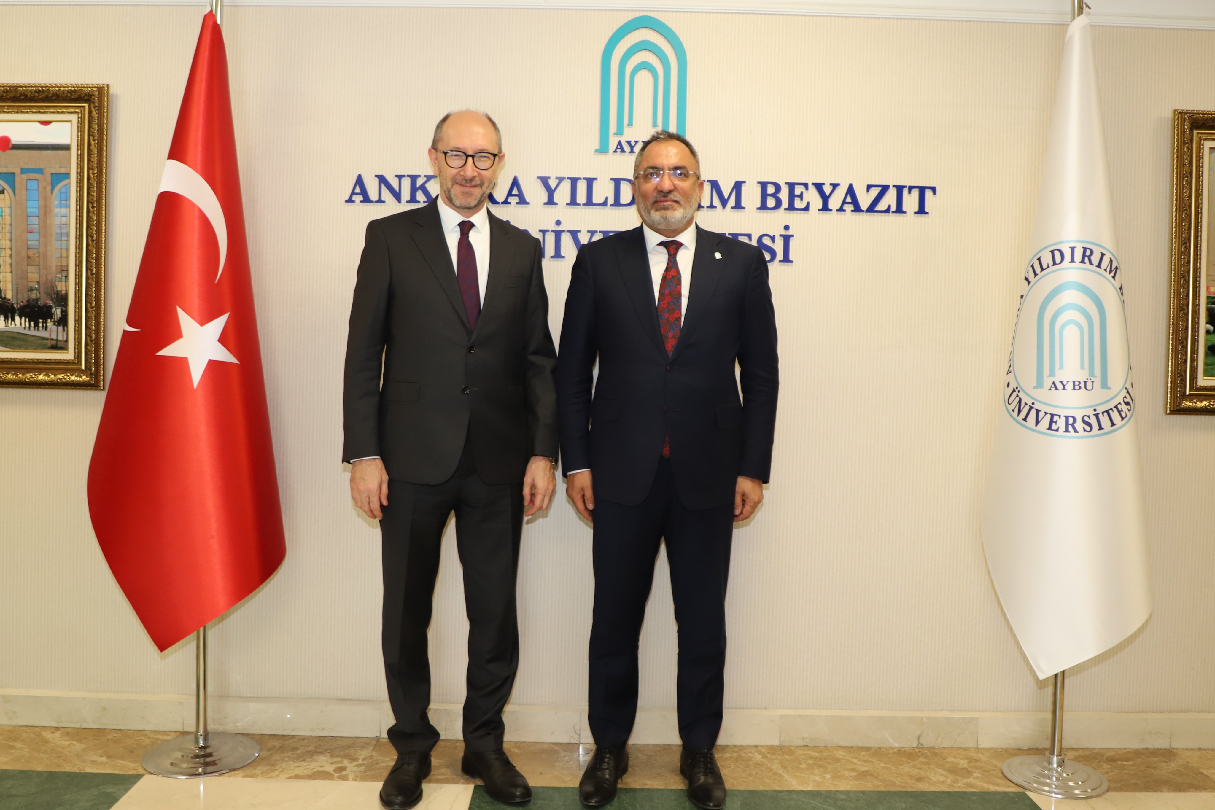 Anadolu Üniversitesi'nden Rektörümüze Ziyaret