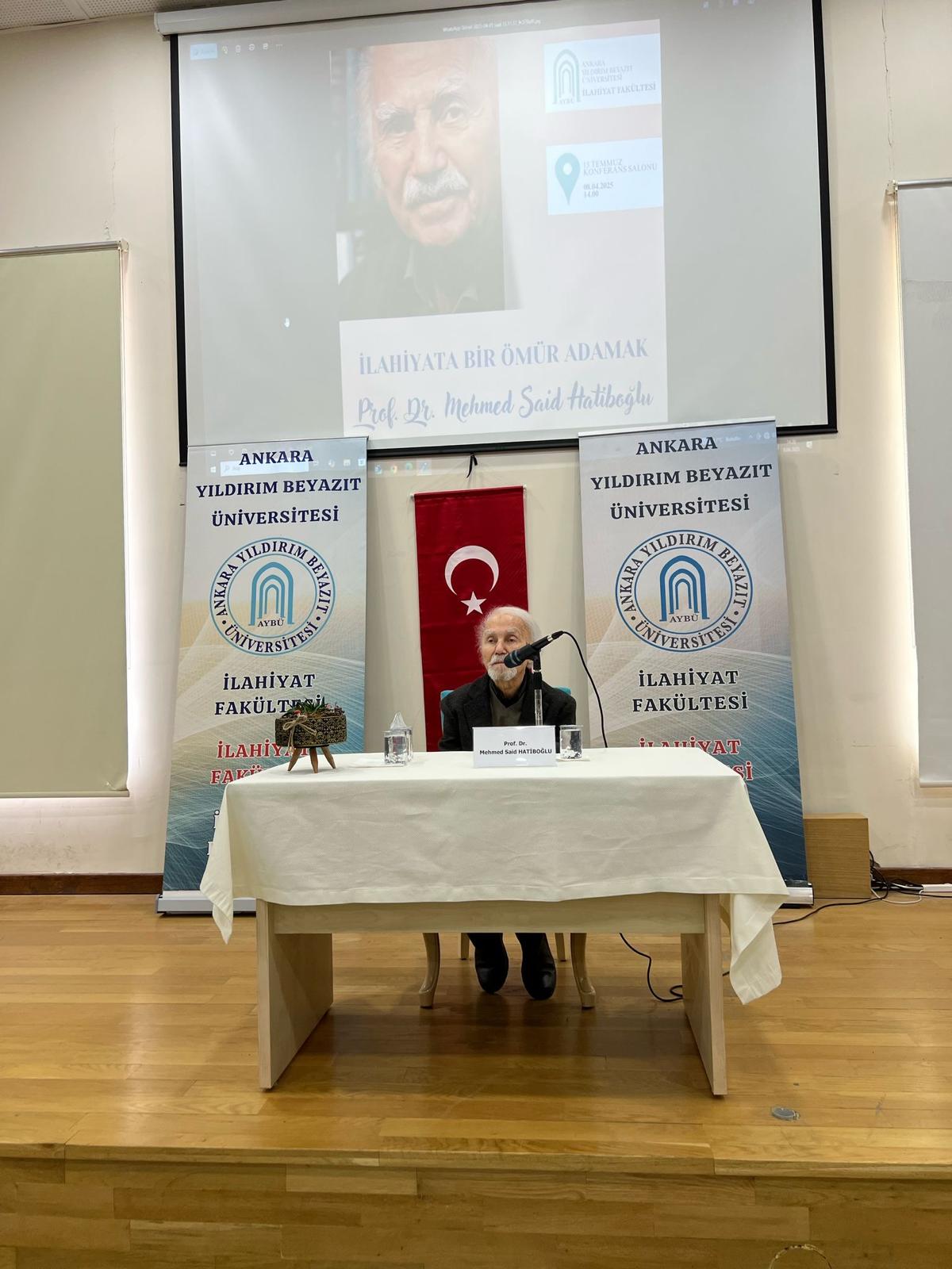 Prof. Dr. Mehmed Said Hatiboğlu Fakültemizde Konferans Verdi